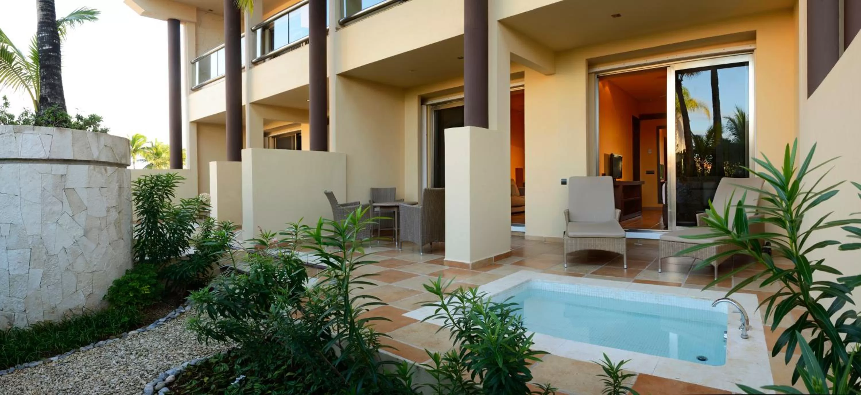 Property building in Catalonia Riviera Maya Resort & Spa- All Inclusive