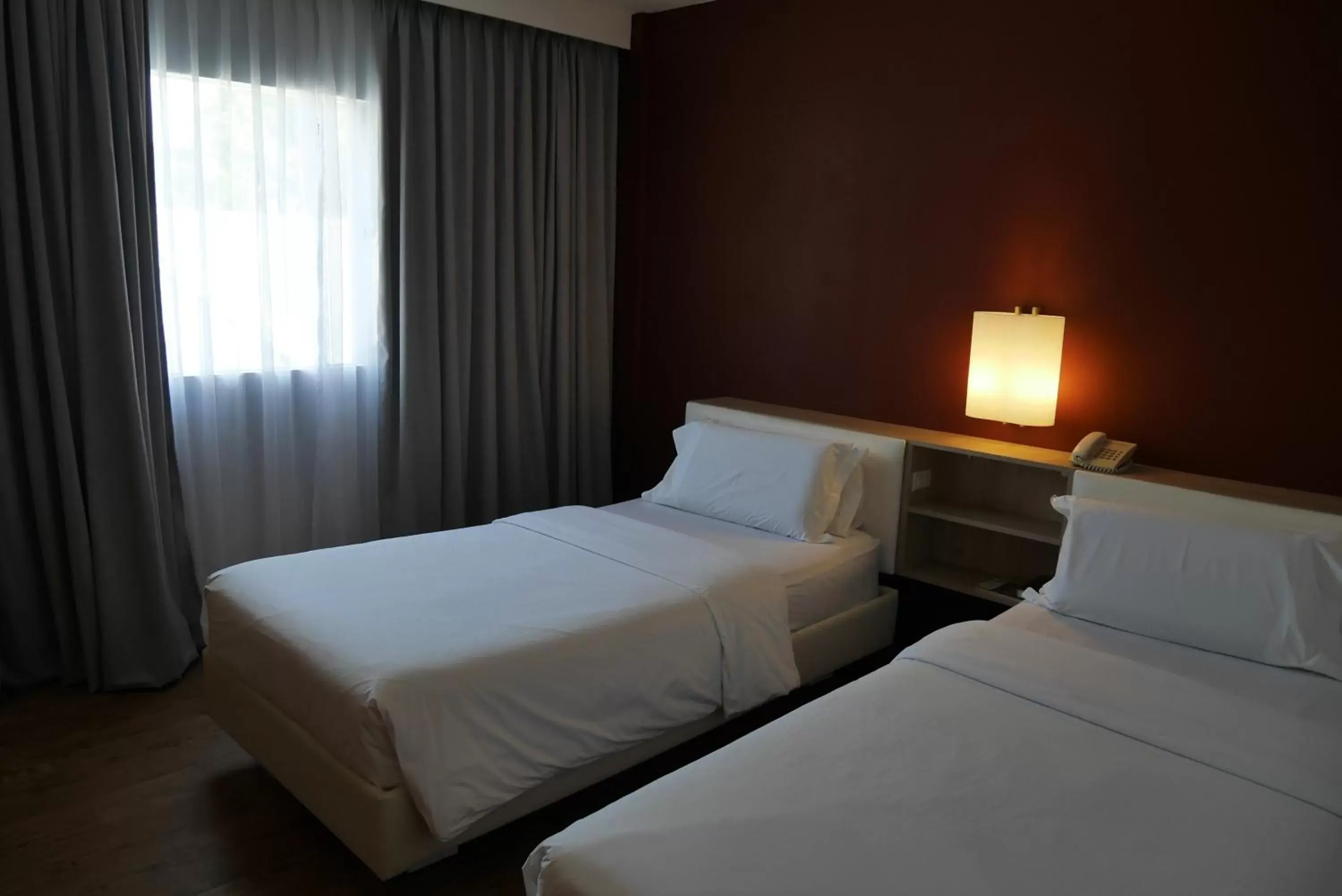 Bedroom, Bed in Circle Inn Hotel and Suites Bacolod