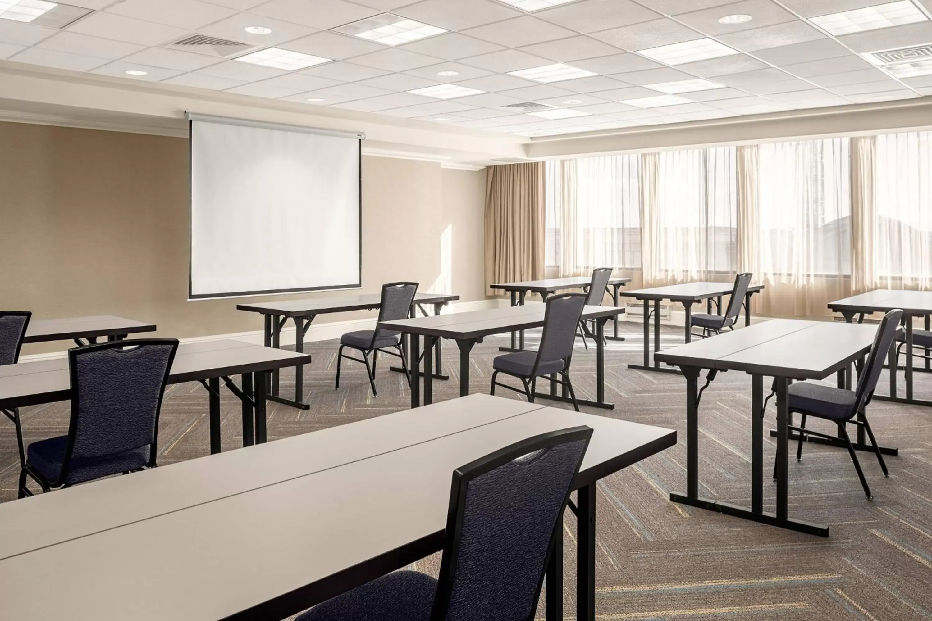 Meeting/conference room in Residence Inn New Rochelle