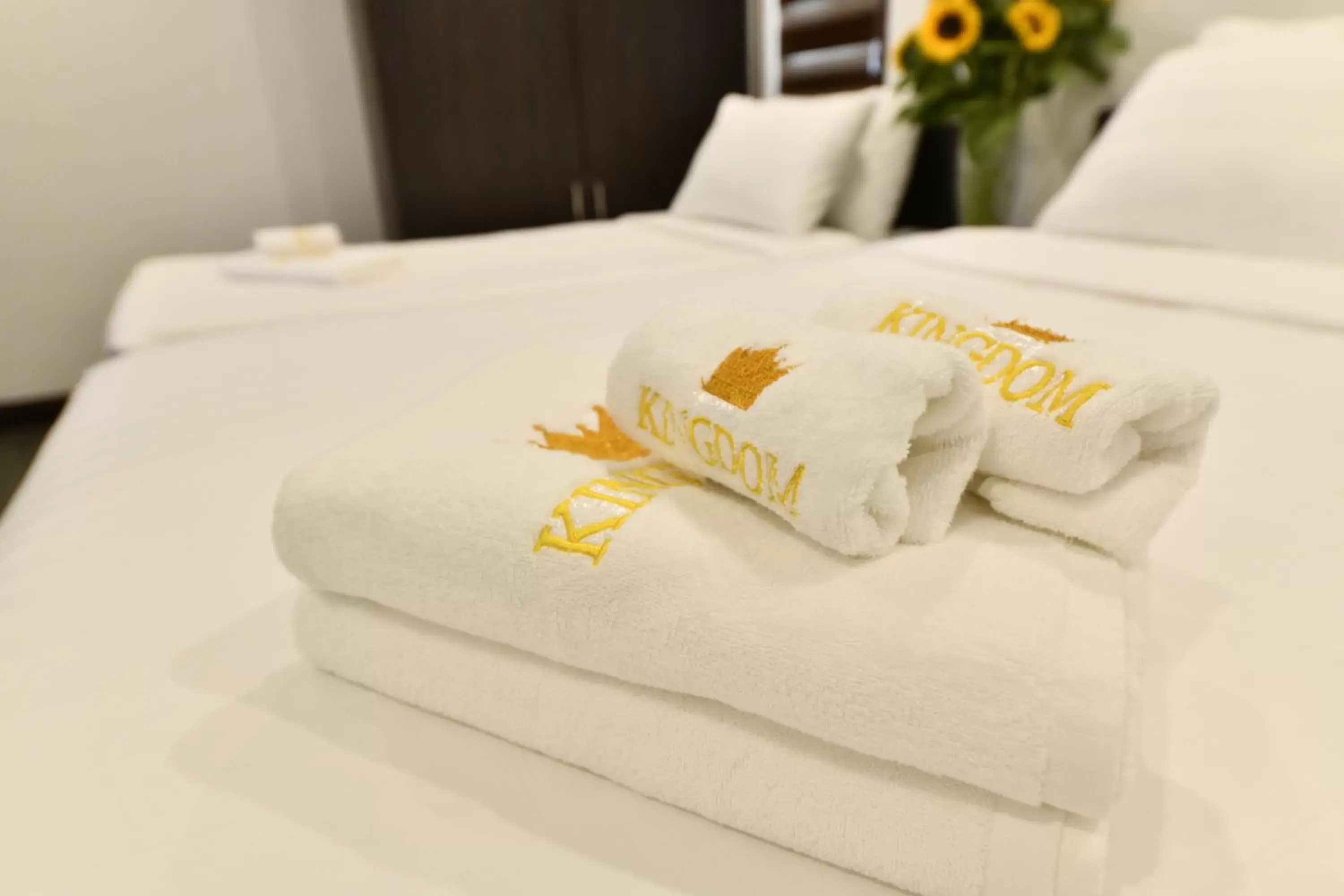 Bedroom, Bed in Kingdom Hotel Hanoi Bedroom, Bed in Kingdom Hotel Hanoi