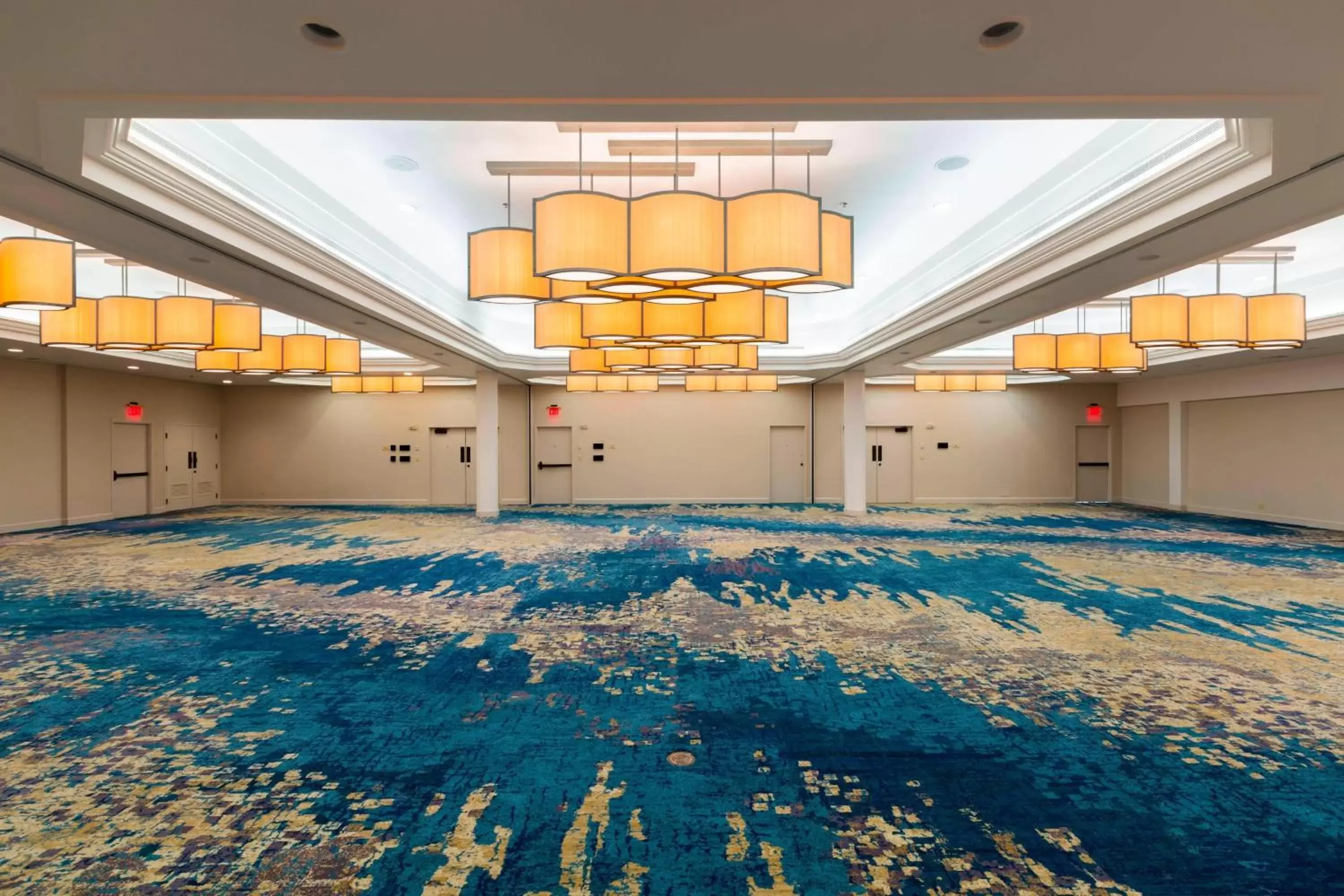 Meeting/conference room in Waikiki Beach Marriott Resort & Spa