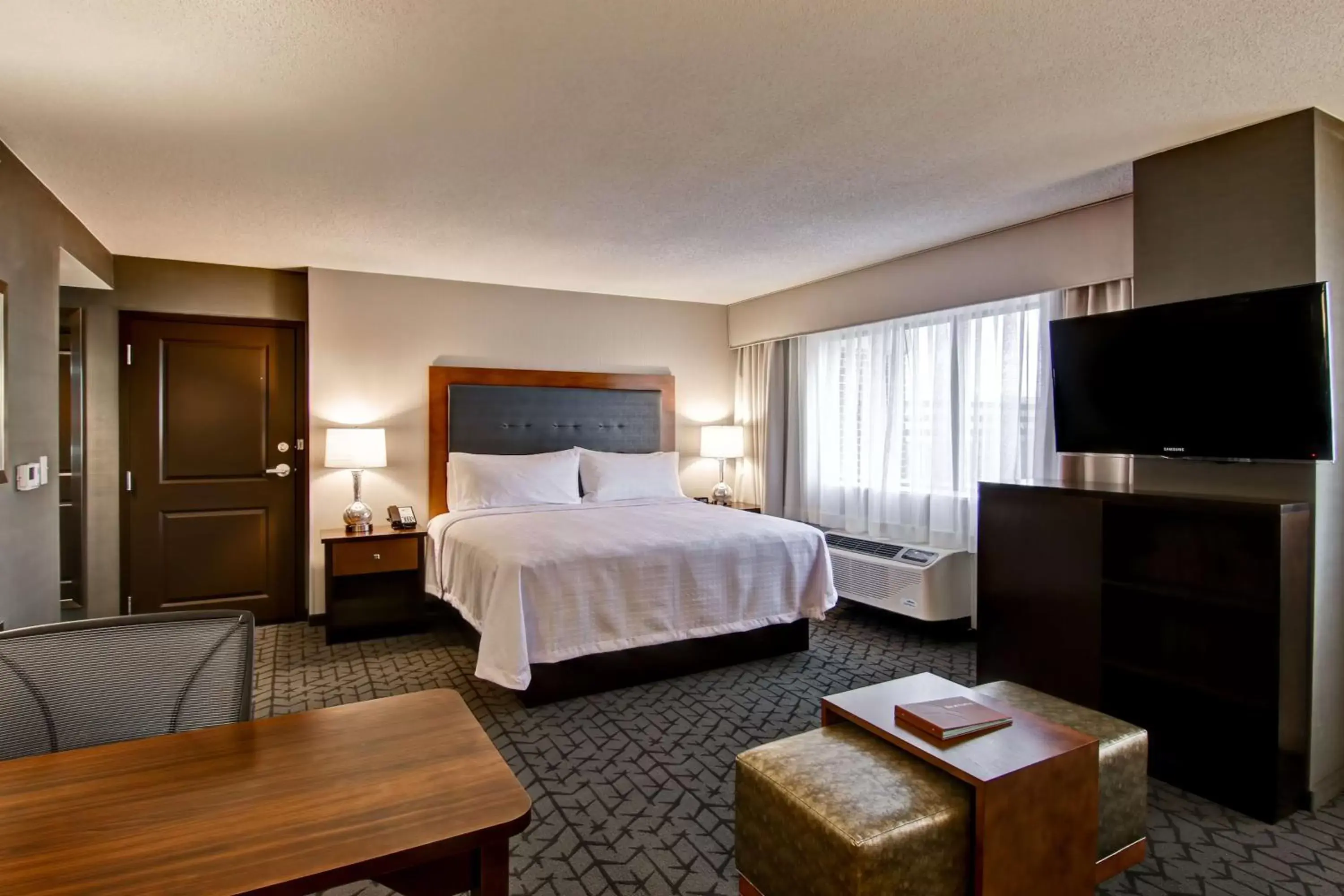 Bed in Homewood Suites by Hilton Gaithersburg/Washington, DC North