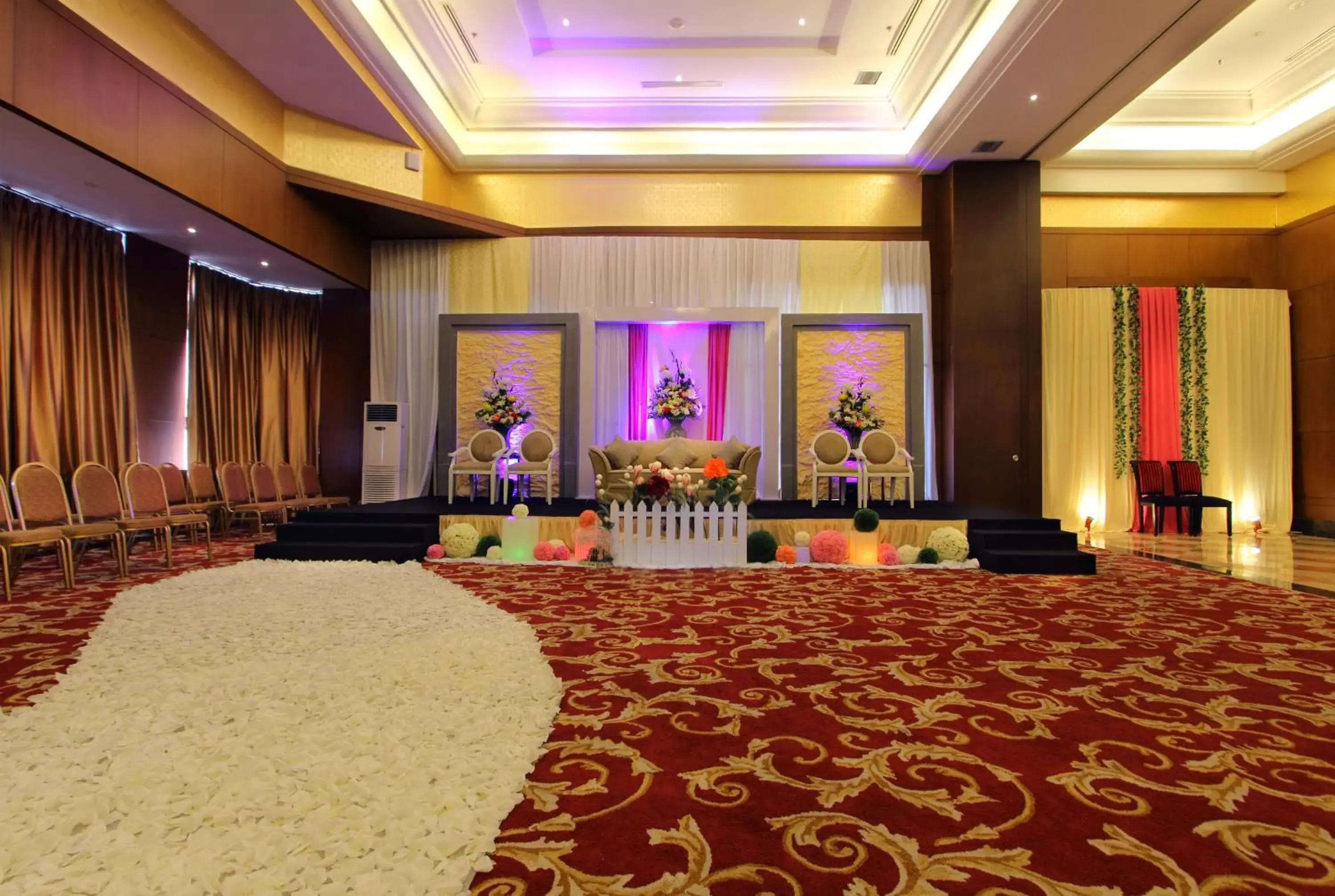 Banquet/Function facilities, Banquet Facilities in Best Western Mangga Dua Hotel And Residence