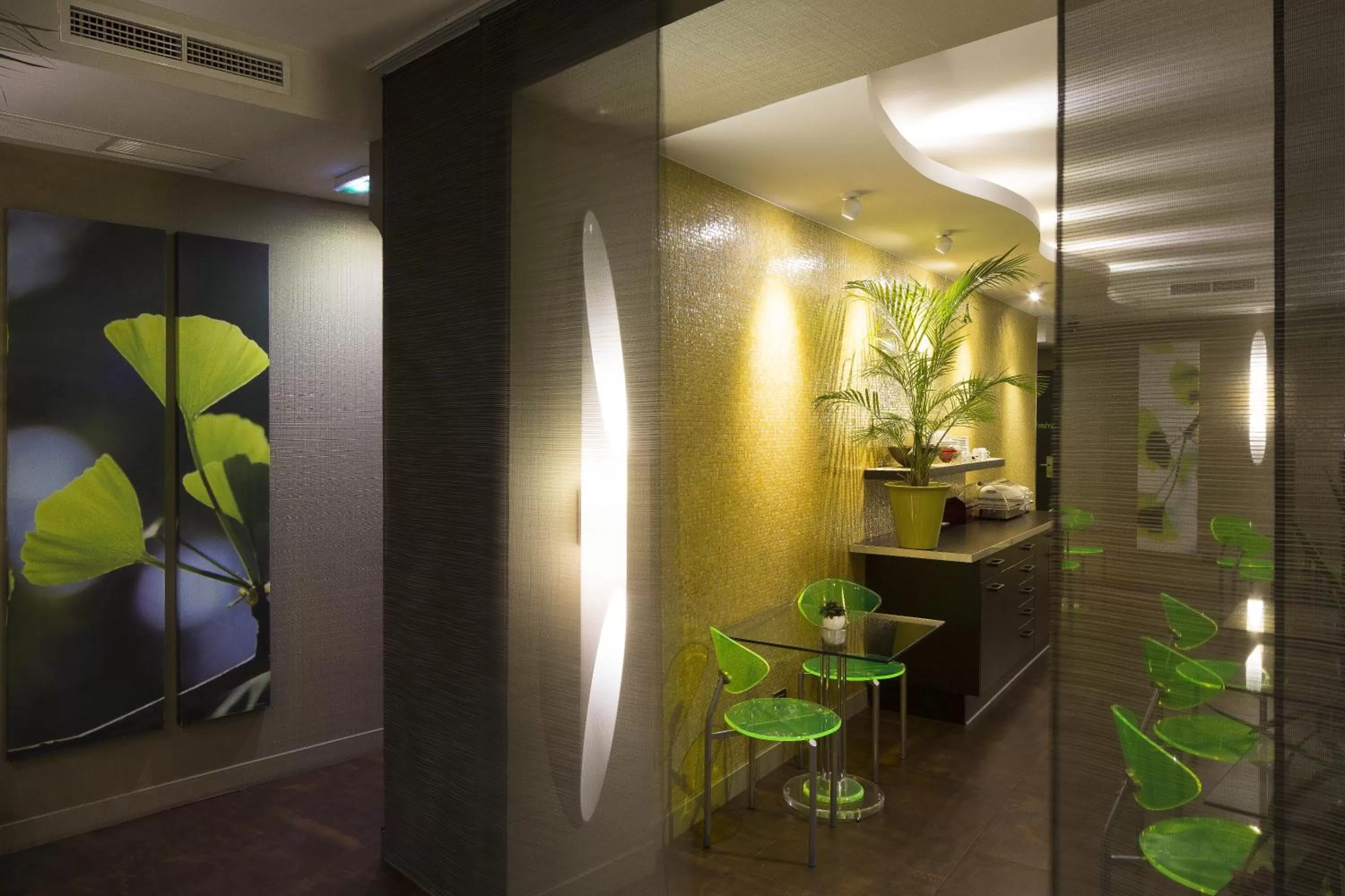 Restaurant/places to eat in Hôtel Le Fabe