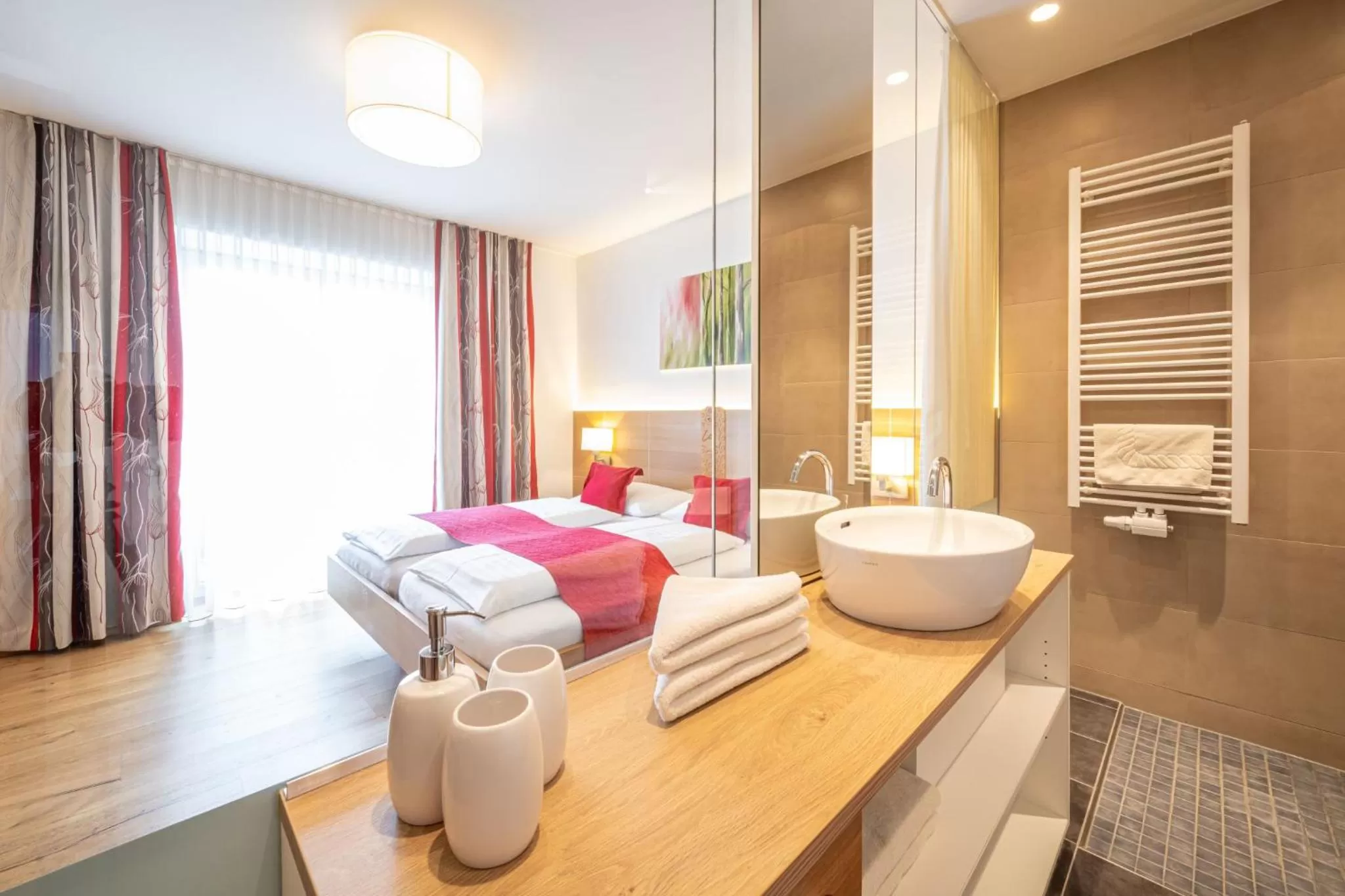 Bedroom, Bed in Hotel Loy