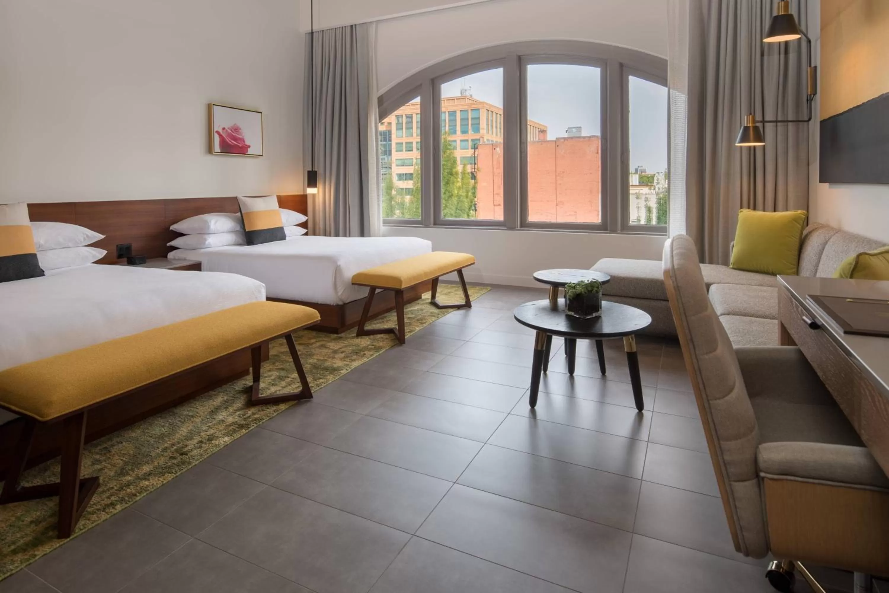 Photo of the whole room, Bed in The Hi-Lo, Autograph Collection