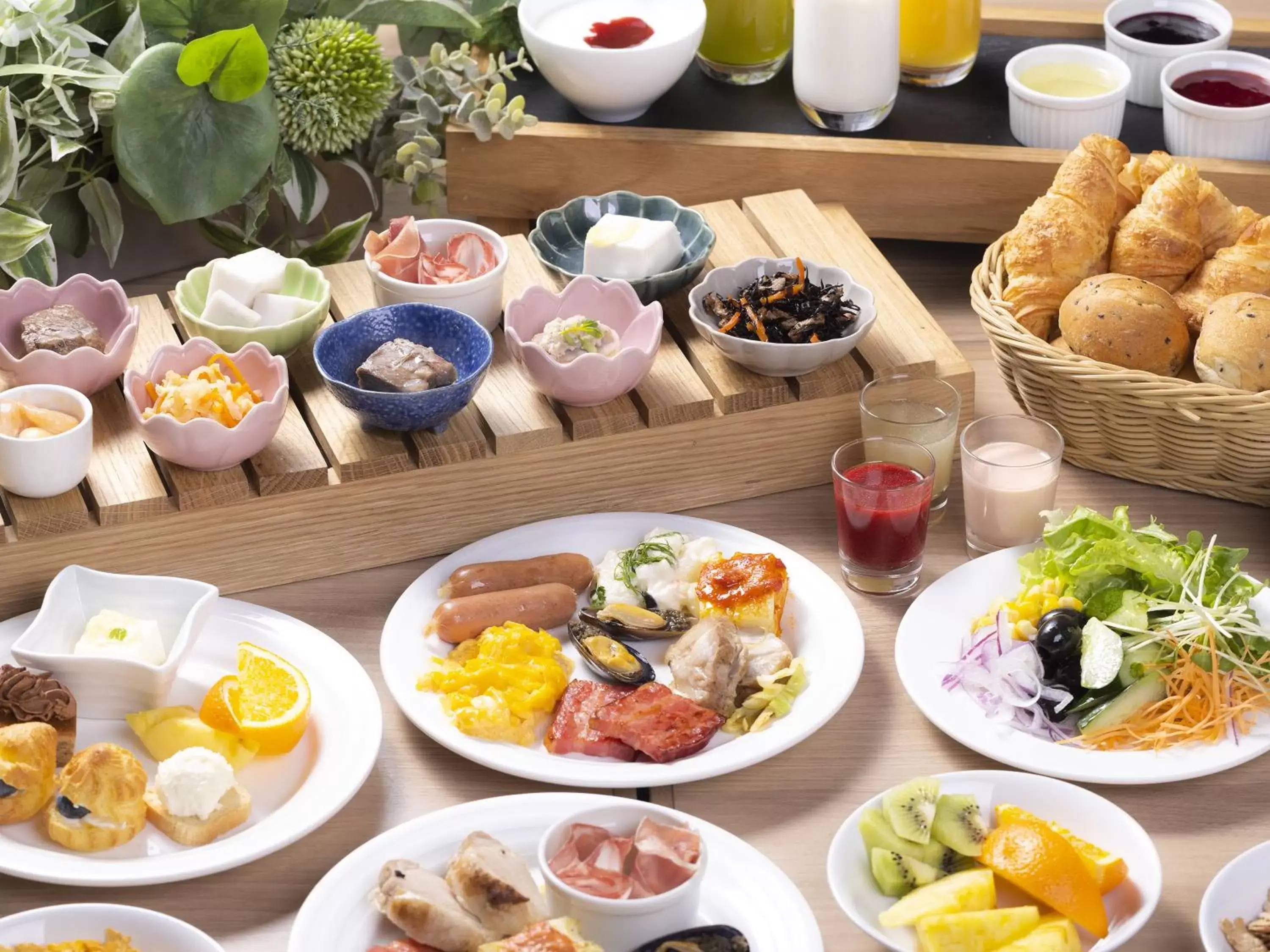 Buffet breakfast in Hotel Gracery Ginza