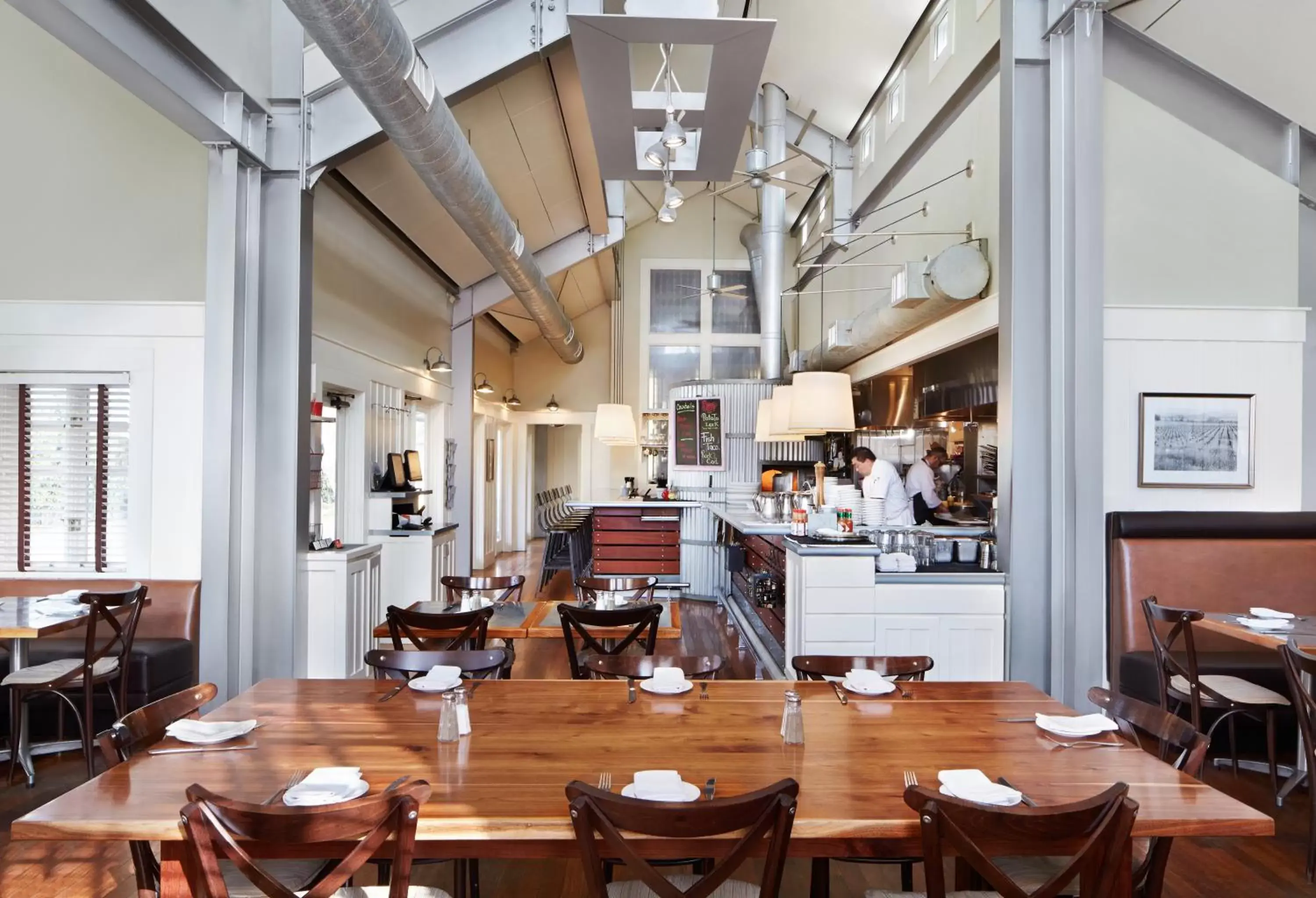 Restaurant/places to eat in Carneros Resort and Spa