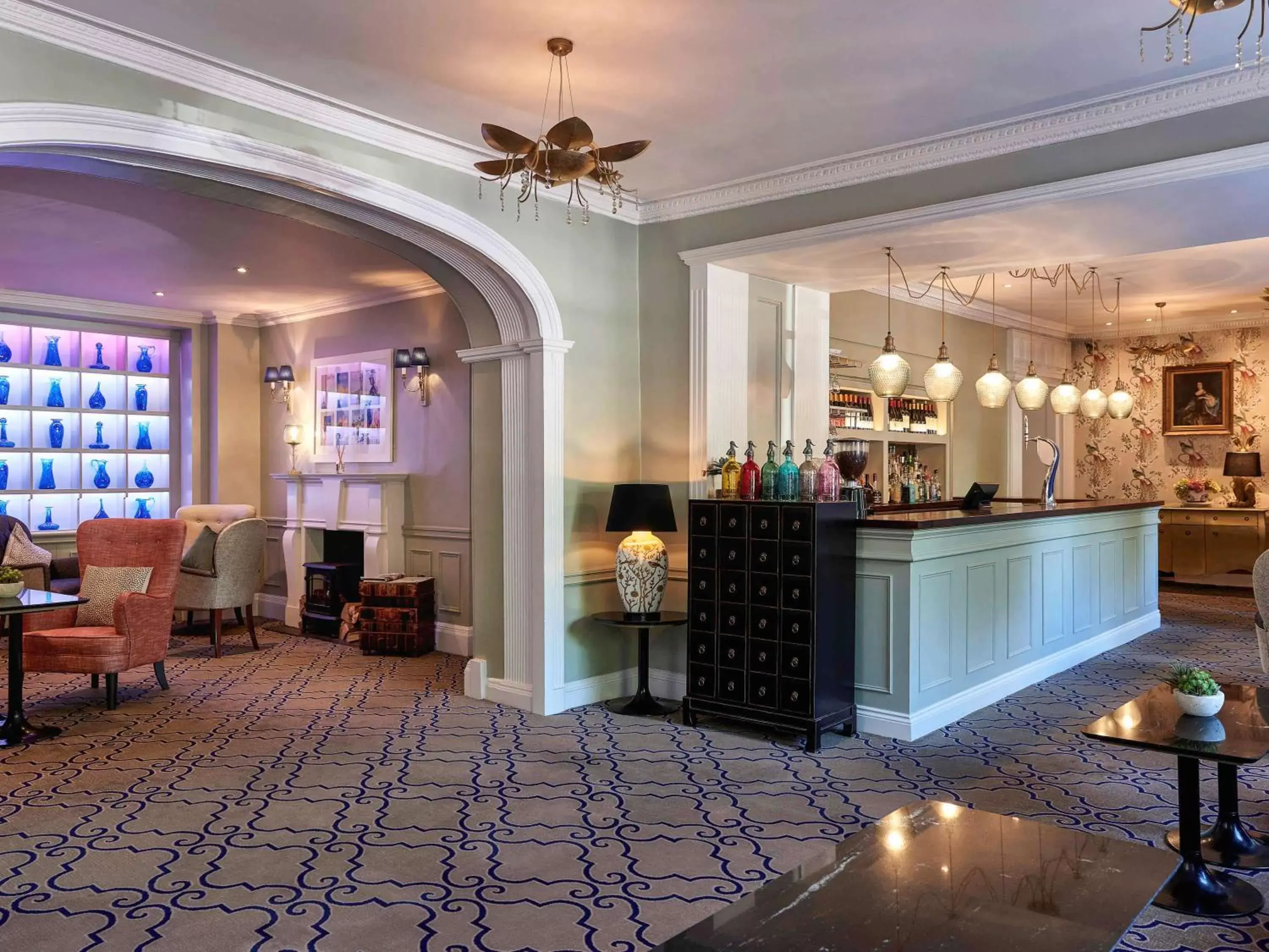 Lounge or bar in Francis Hotel Bath
