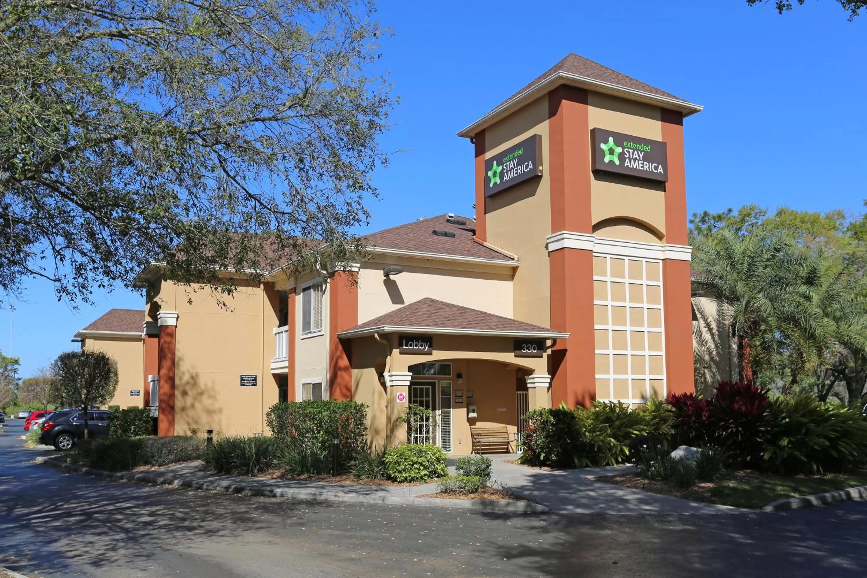 Property building in Extended Stay America Select Suites - Tampa - Brandon