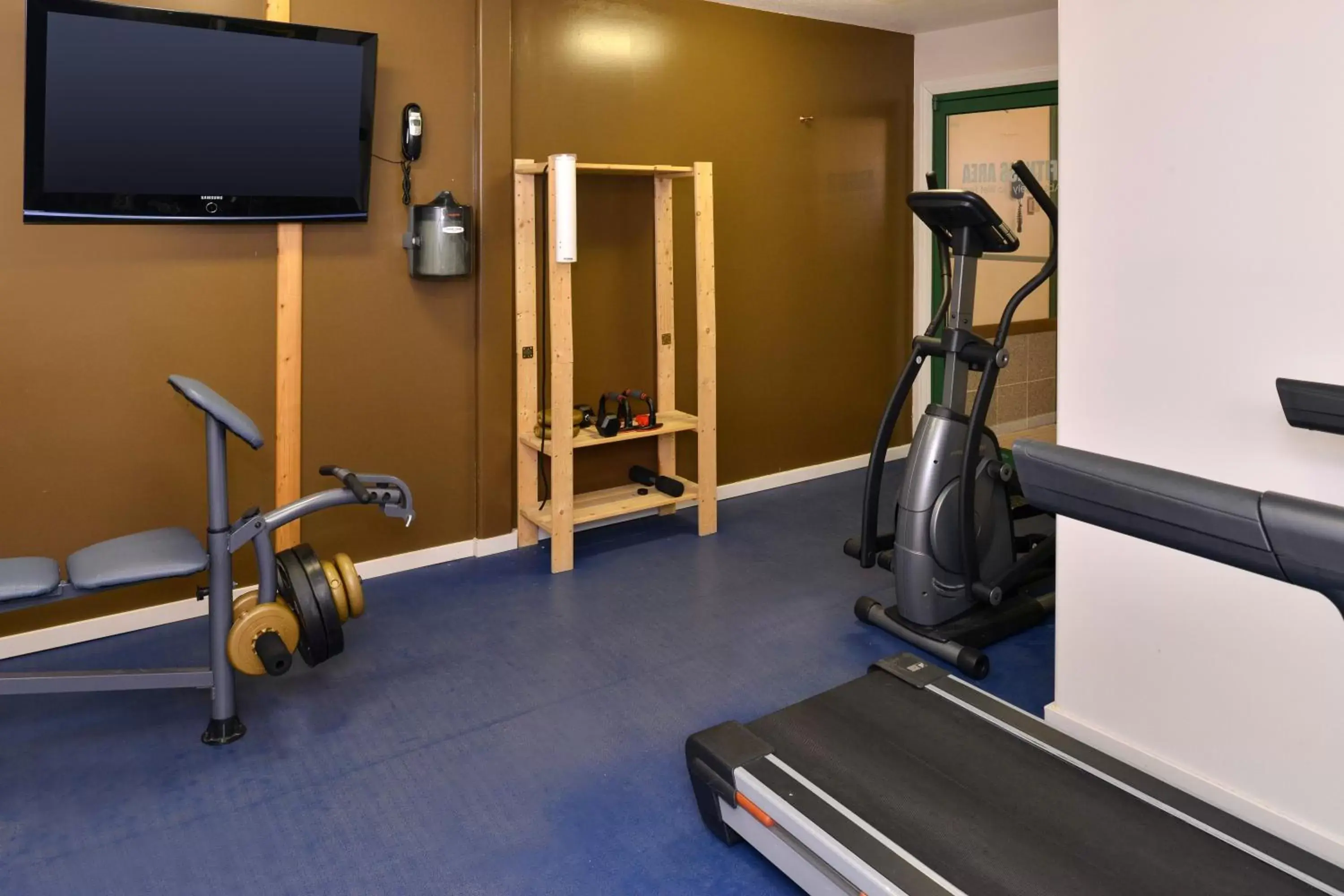 Fitness centre/facilities, Fitness Center/Facilities in Canadas Best Value Inn Valemount