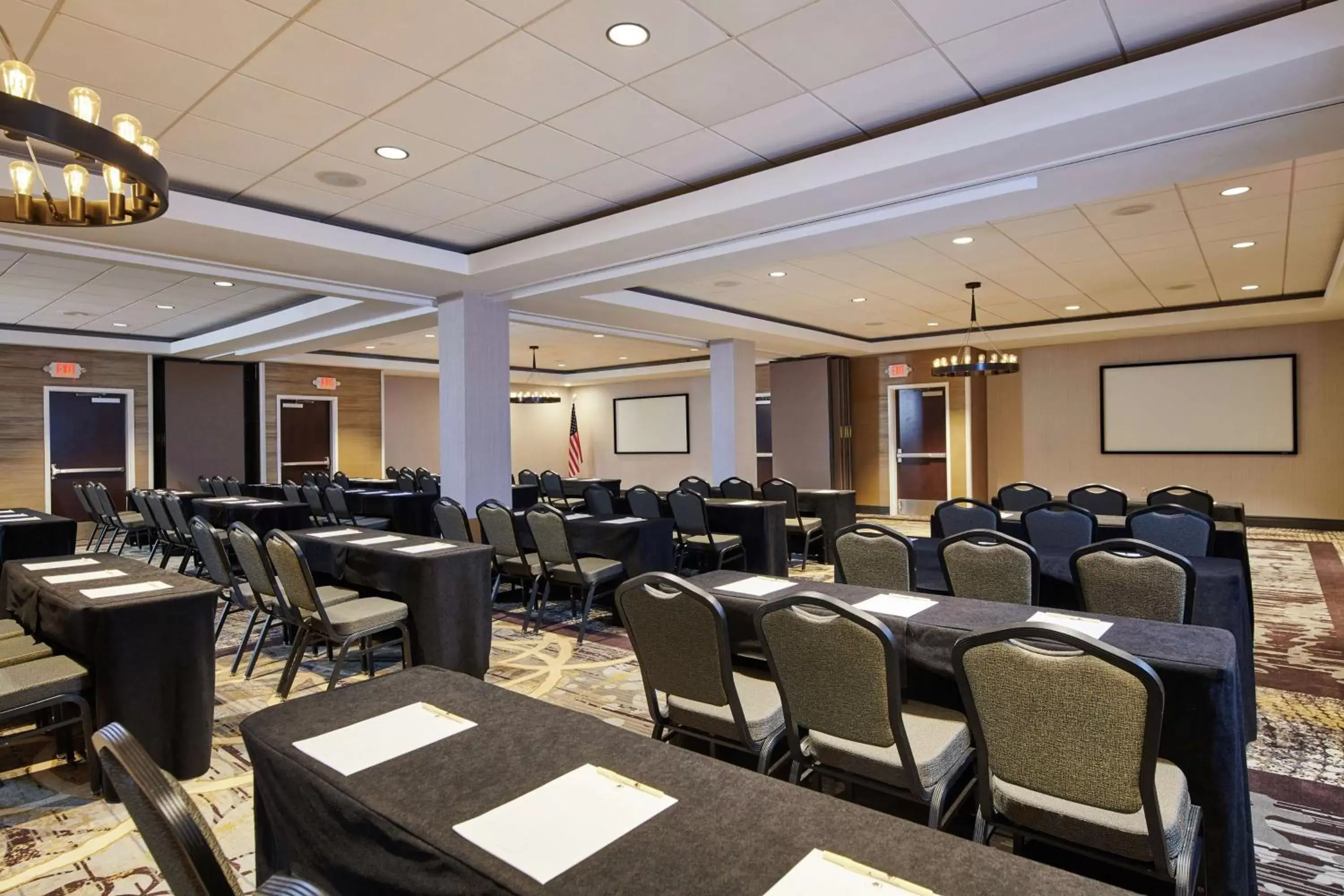 Meeting/conference room in Doubletree By Hilton Raleigh Crabtree Valley