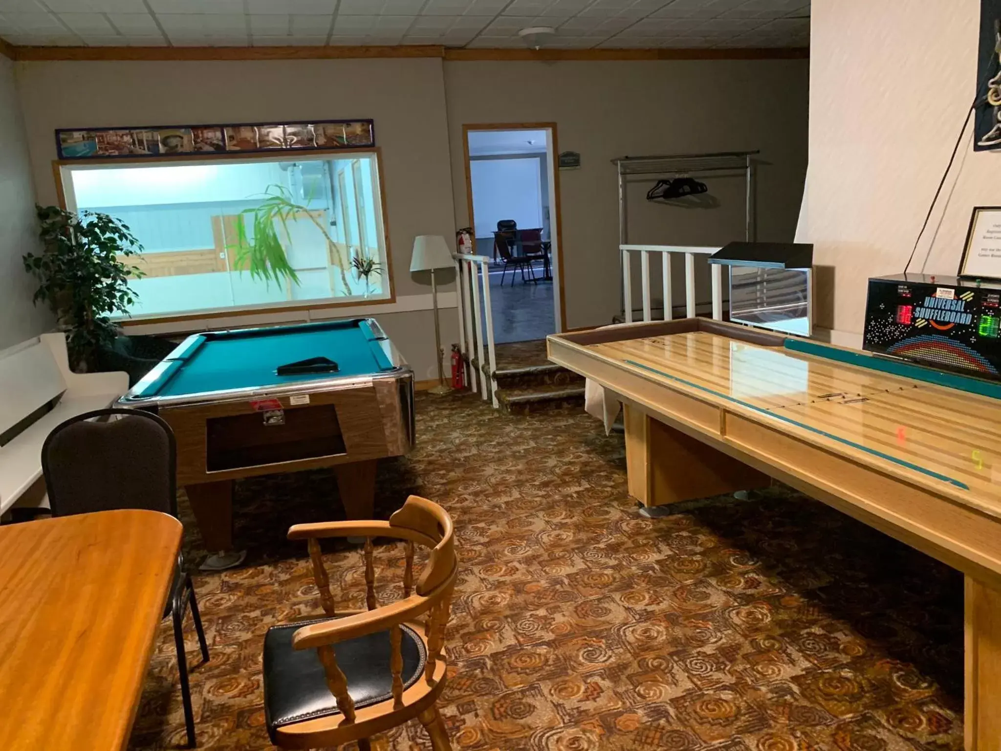 Game Room, Billiards in Sword Inn Bancroft