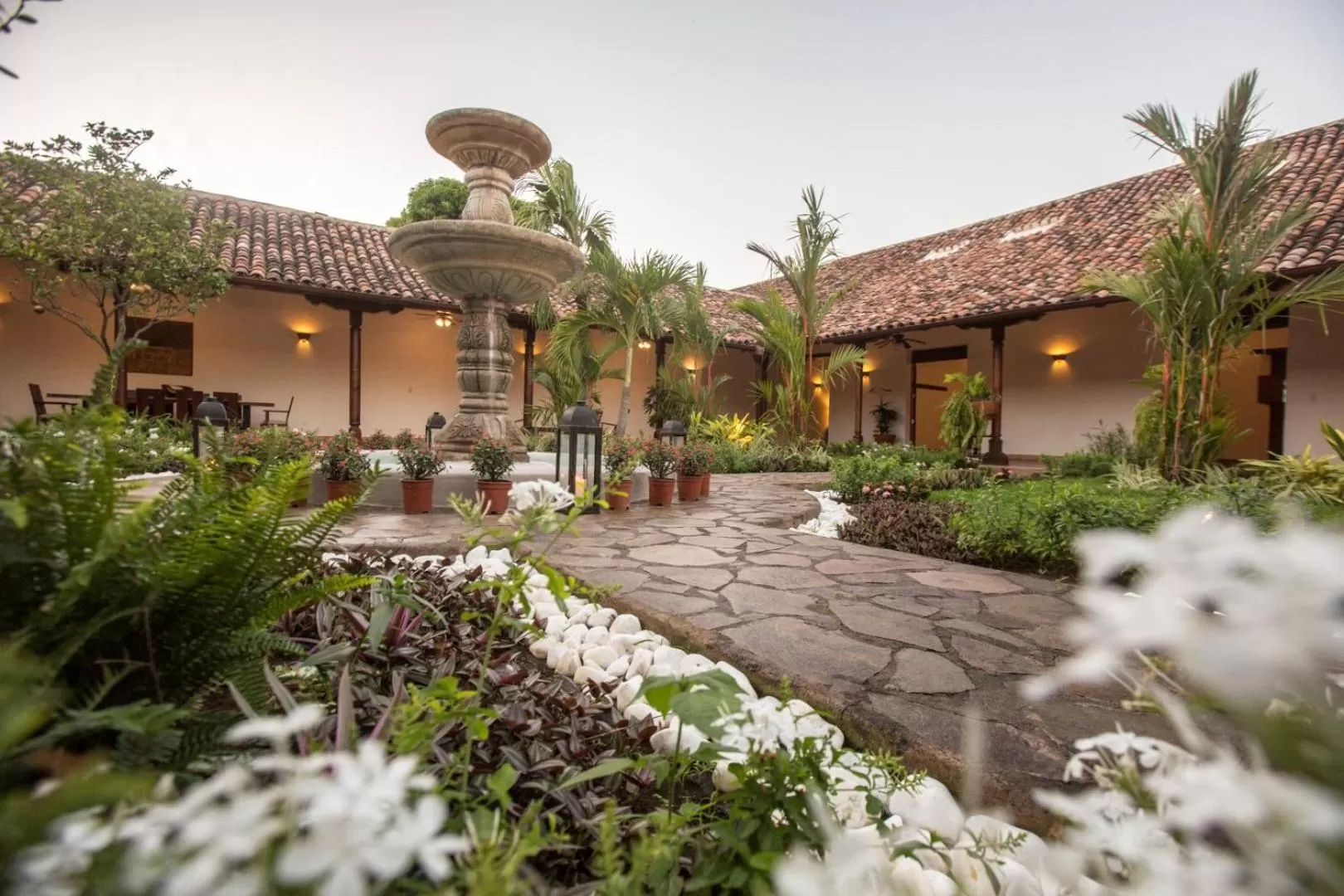 Patio, Property Building in Hotel Boutique Adela