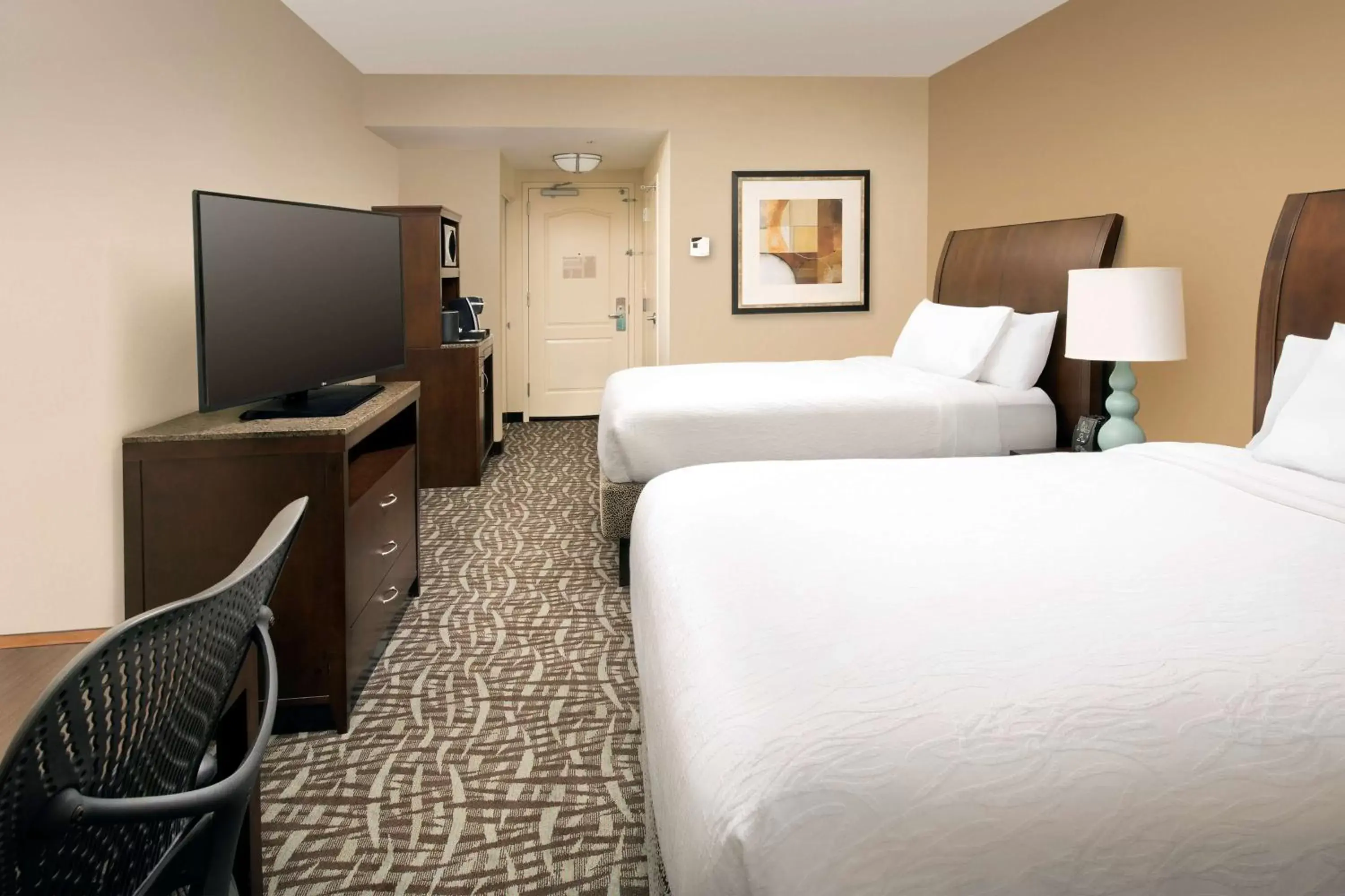 Bedroom, Bed in Hilton Garden Inn Winston-Salem/Hanes Mall