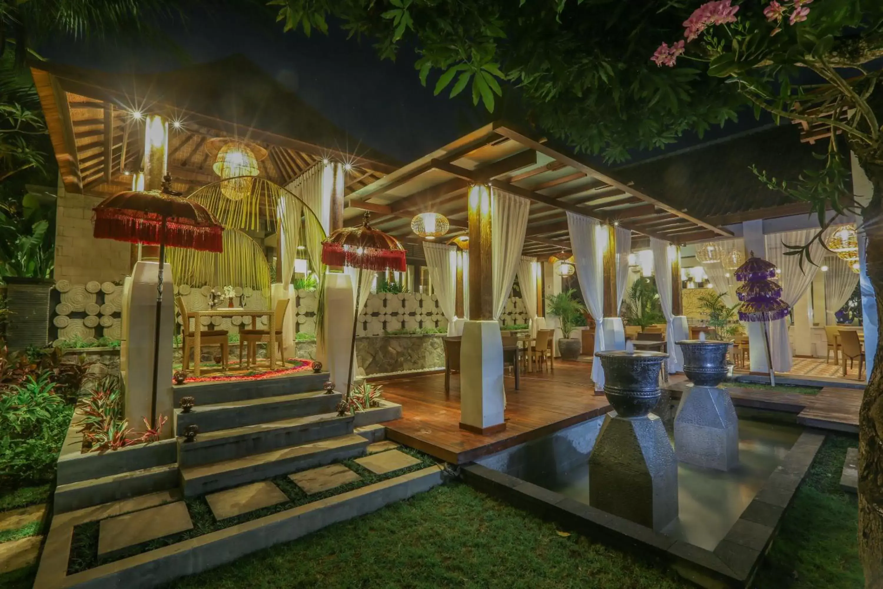 Restaurant/places to eat in Argya Santi Resort Restaurant/places to eat in Argya Santi Resort