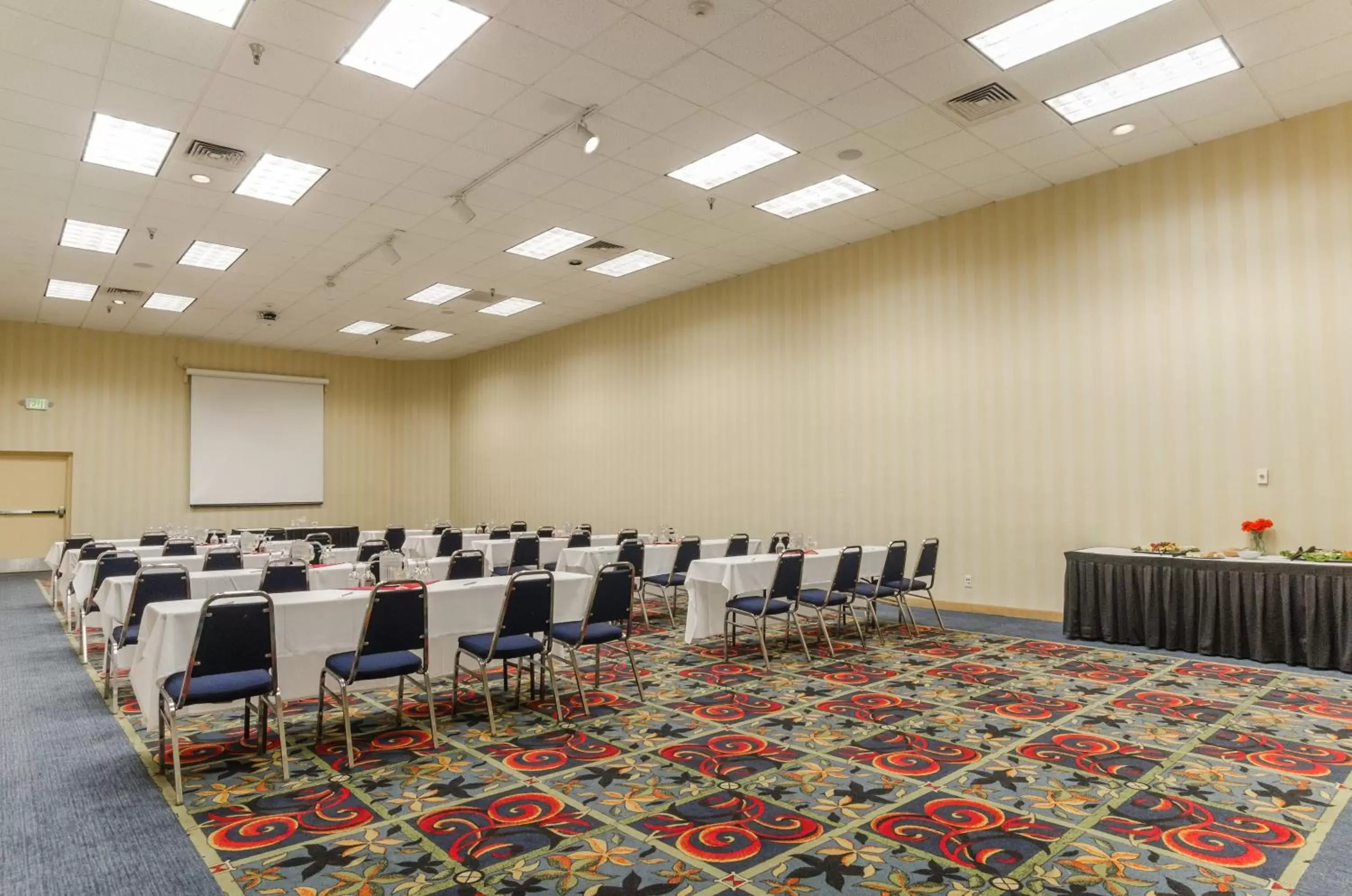 Meeting/conference room in Red Lion Hotel Cheyenne