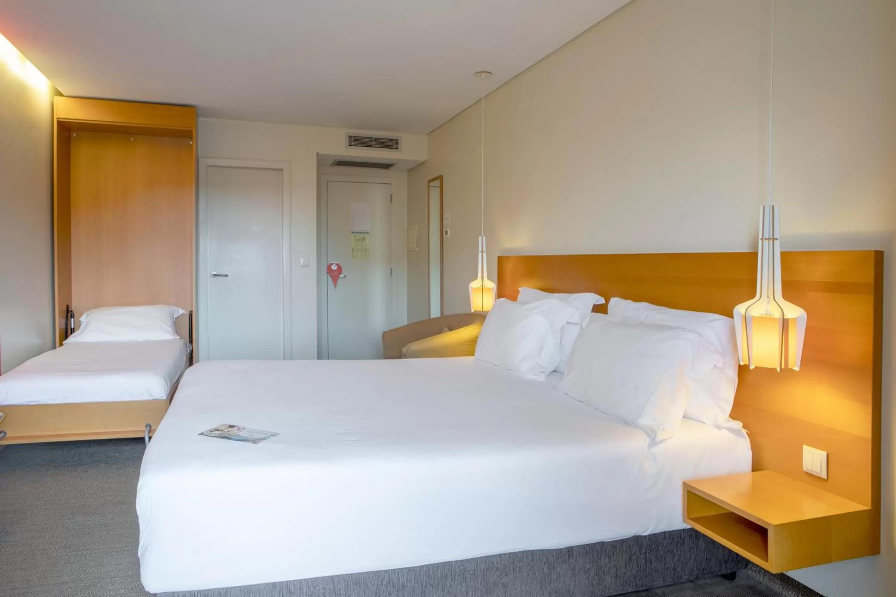 Bed in Stay Hotel Torres Vedras Centro