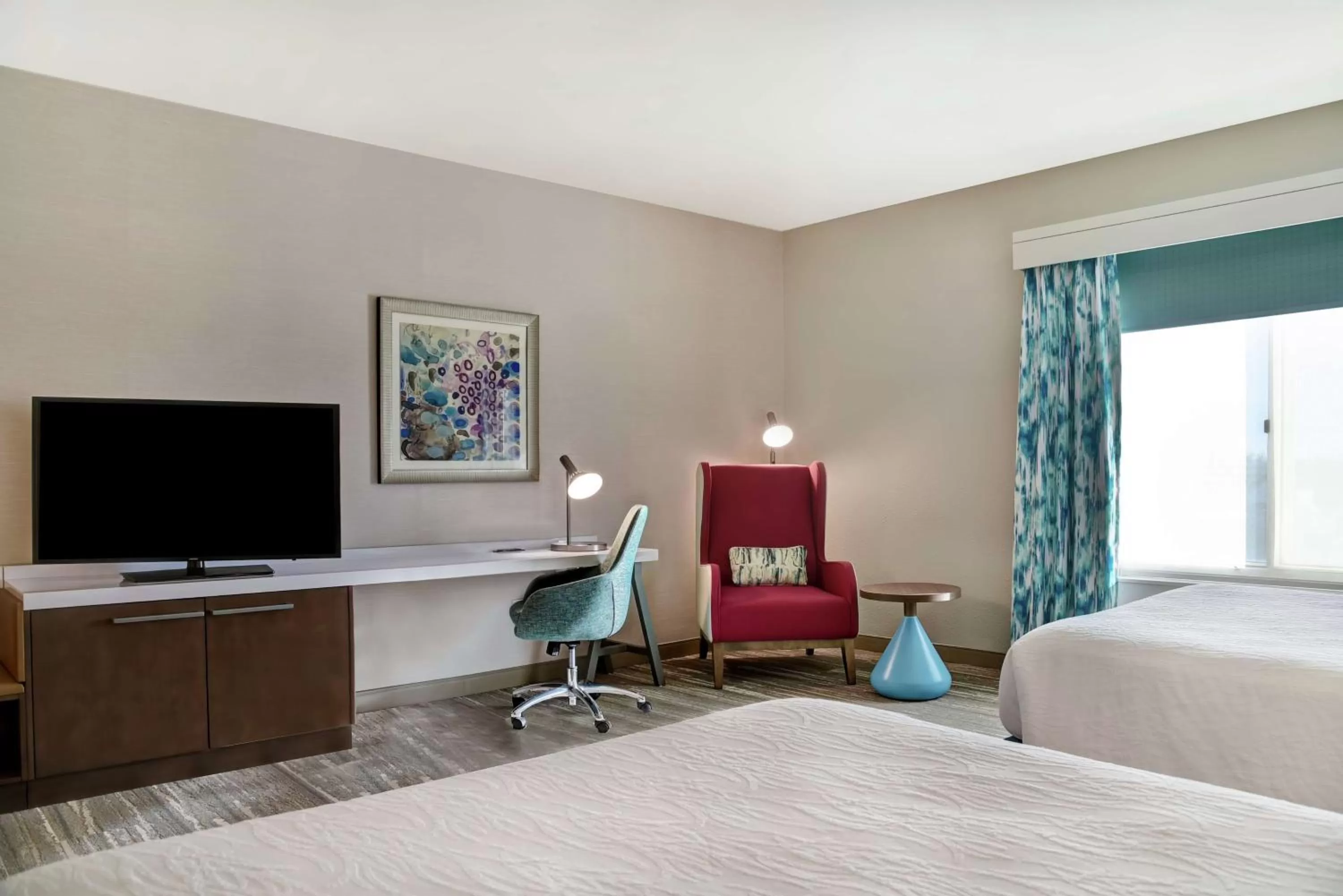 Bedroom, Bed in Hilton Garden Inn Kansas City/Kansas