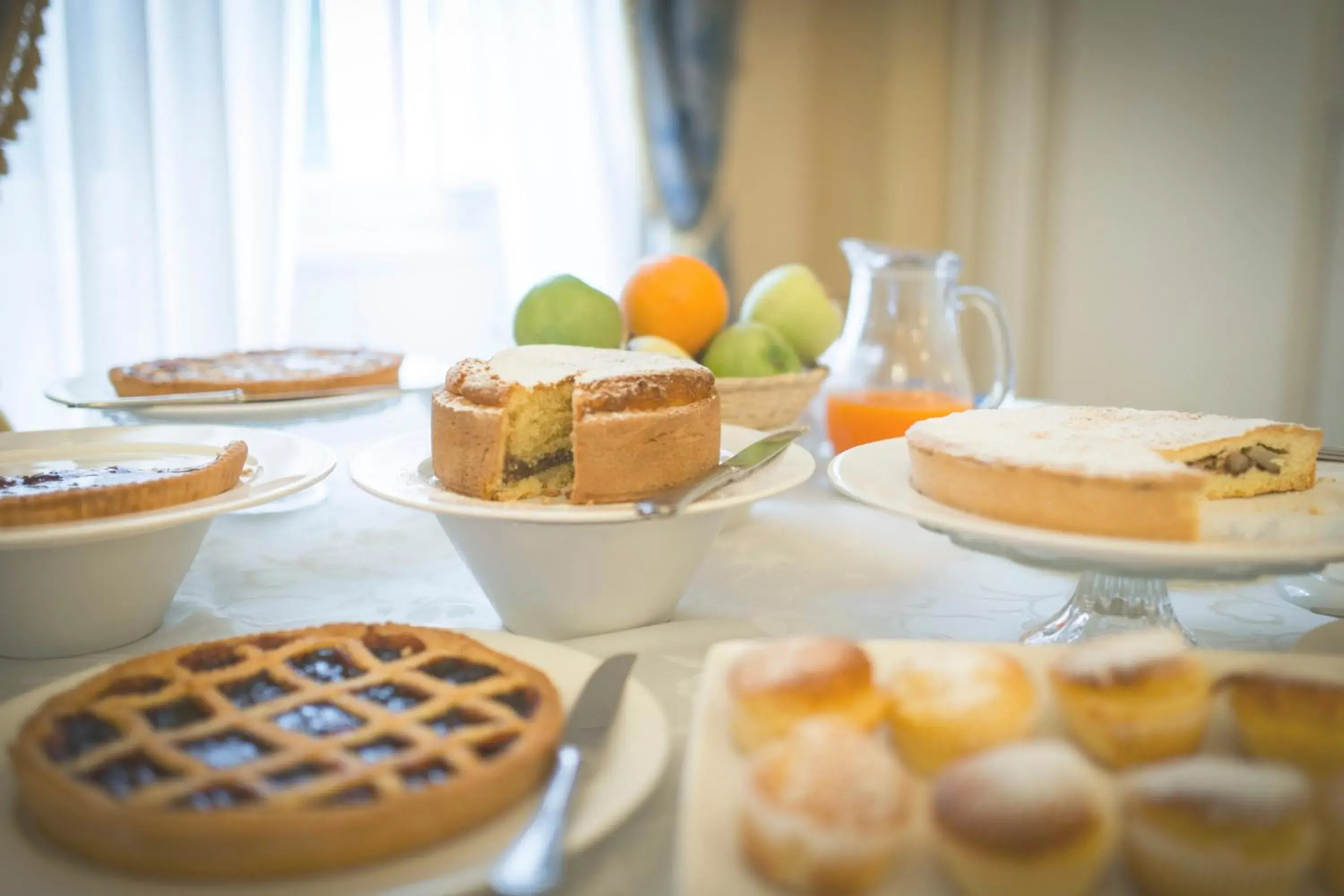 Continental breakfast, Food in Castello Montegiove