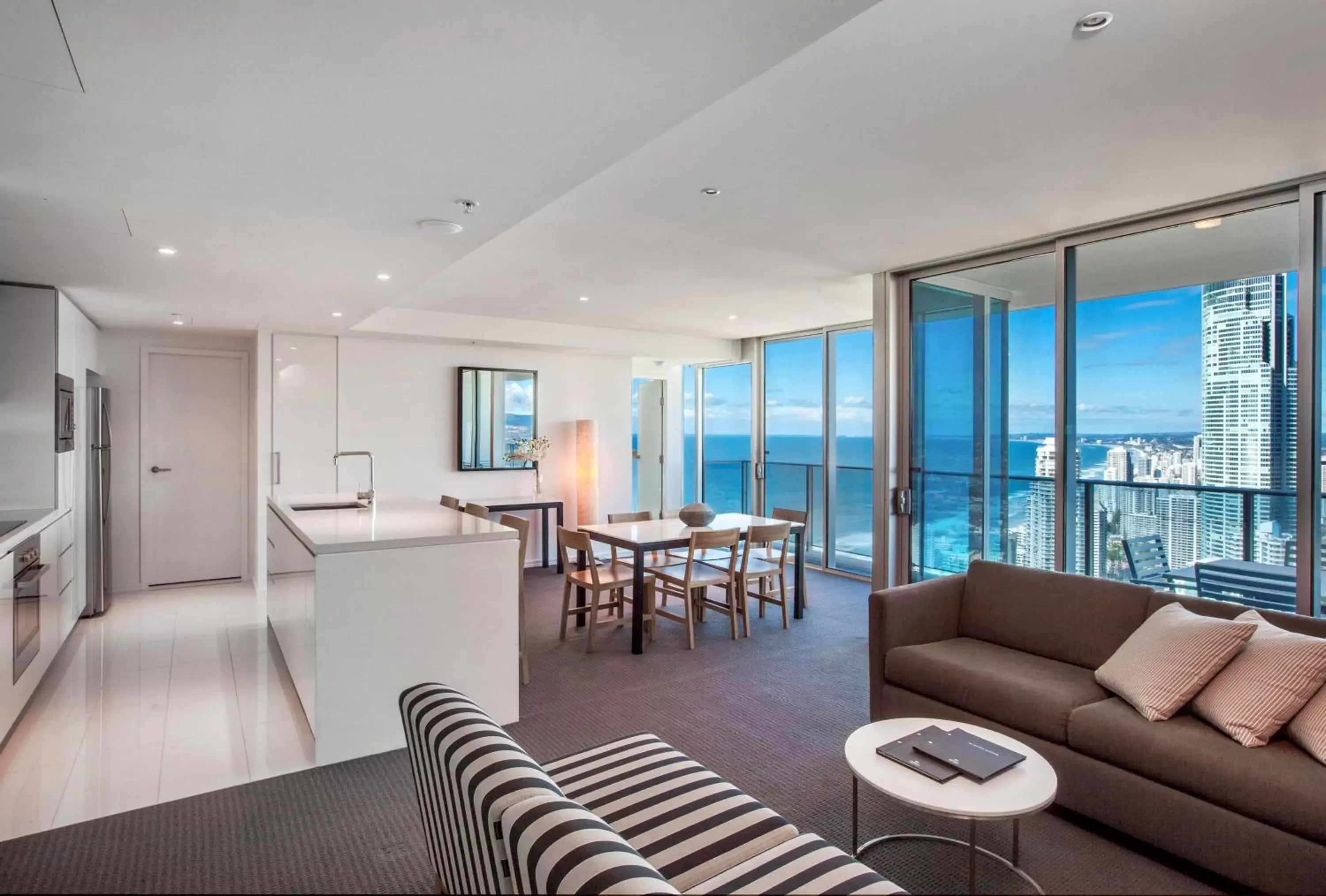 Living room, Seating Area in Hilton Surfers Paradise Hotel & Residences