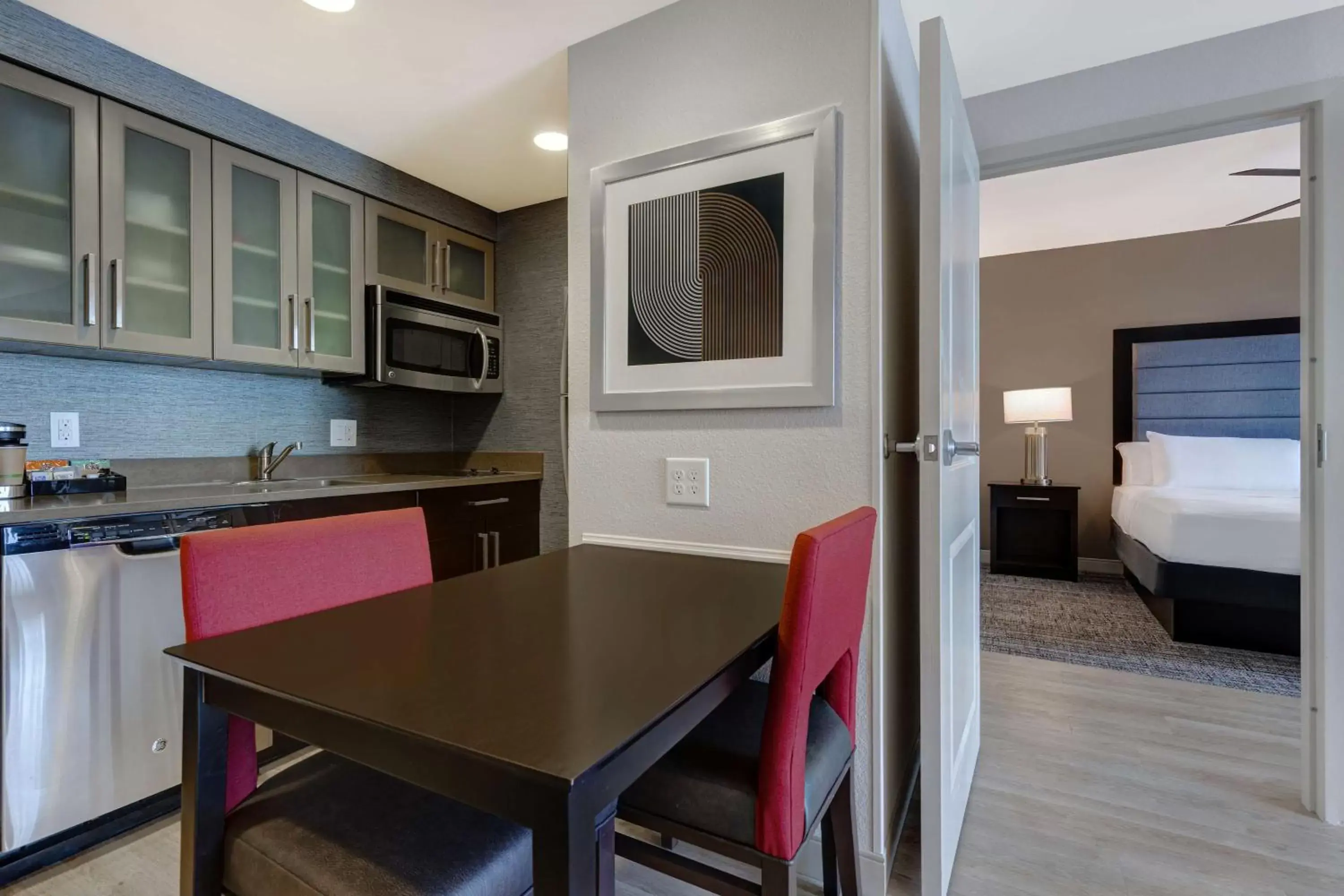 Kitchen or kitchenette, Kitchen/Kitchenette in Homewood Suites Nashville Vanderbilt