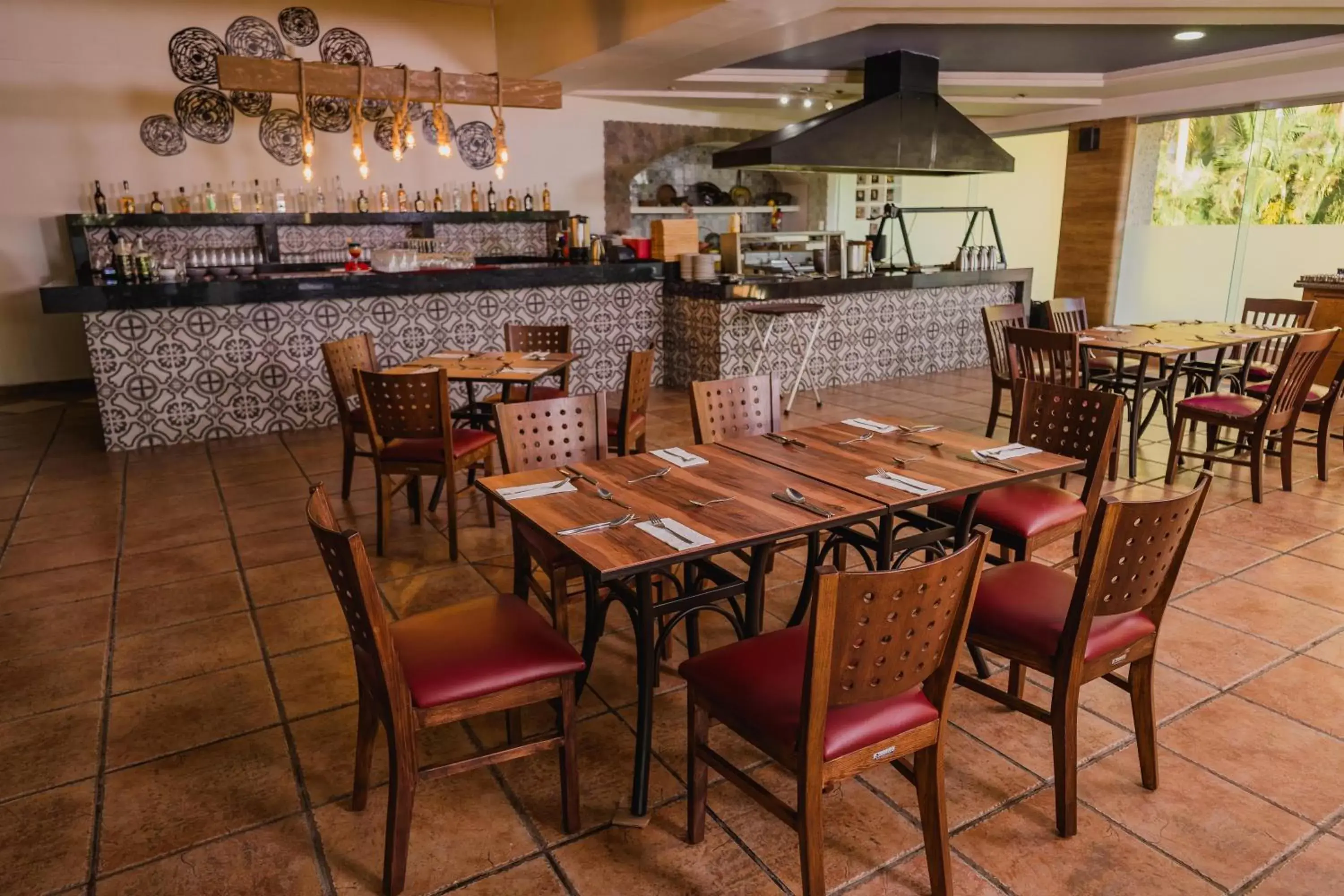 Restaurant/Places to Eat in Krystal Ixtapa