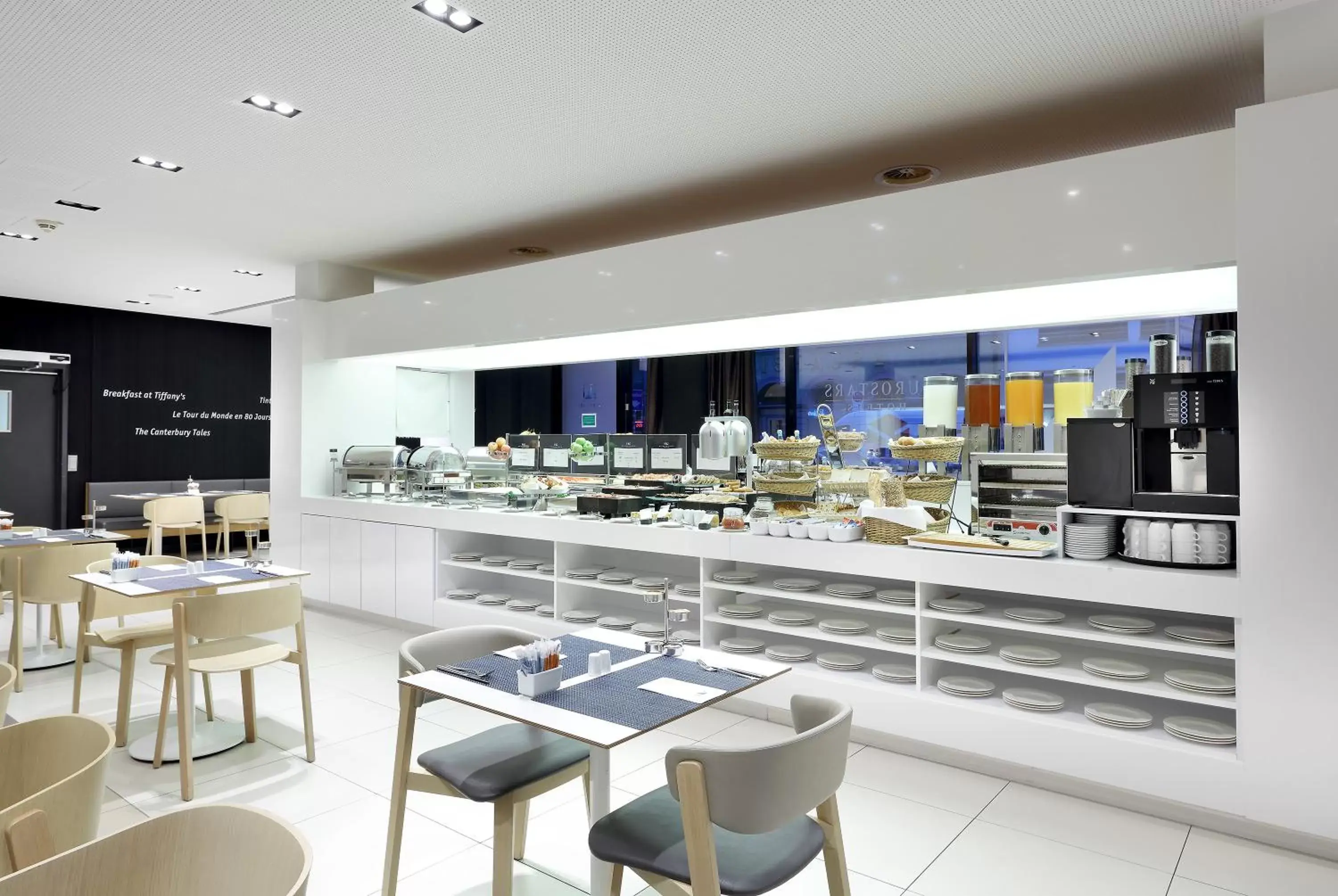 Buffet breakfast, Restaurant/Places to Eat in Eurostars Book Hotel