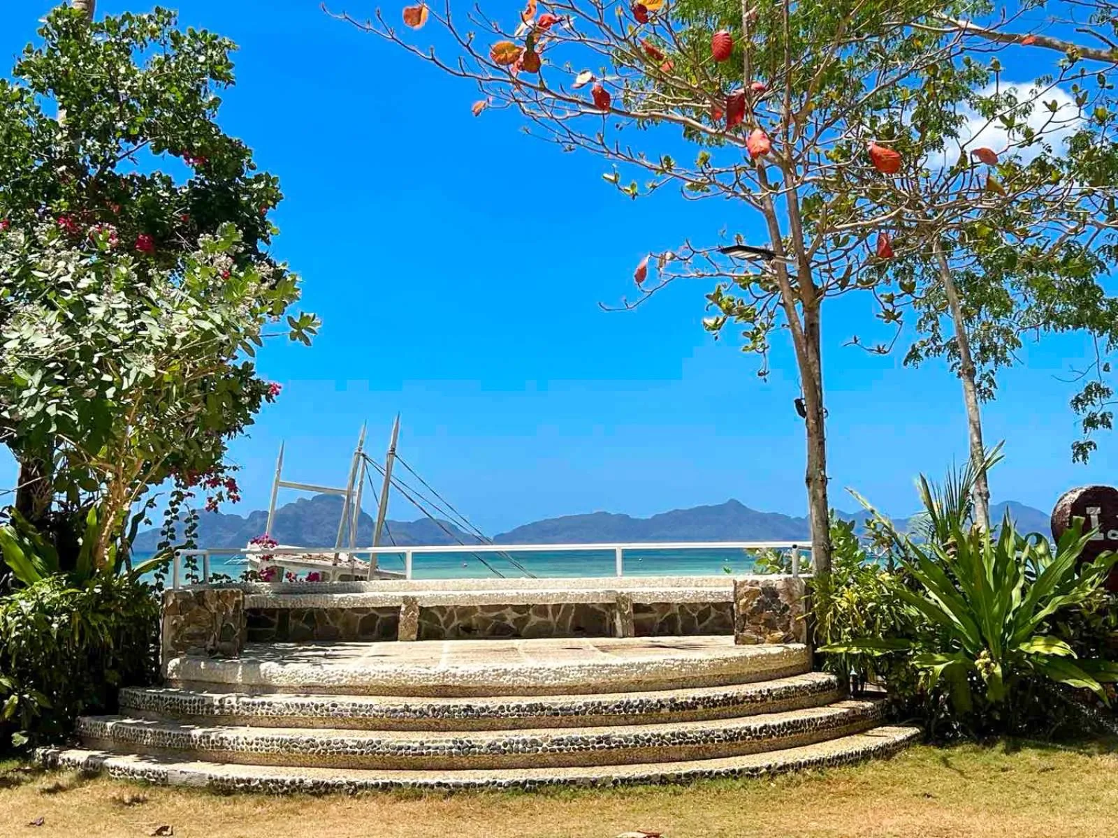 Seating area in Doublegem Beach Resort and Hotel