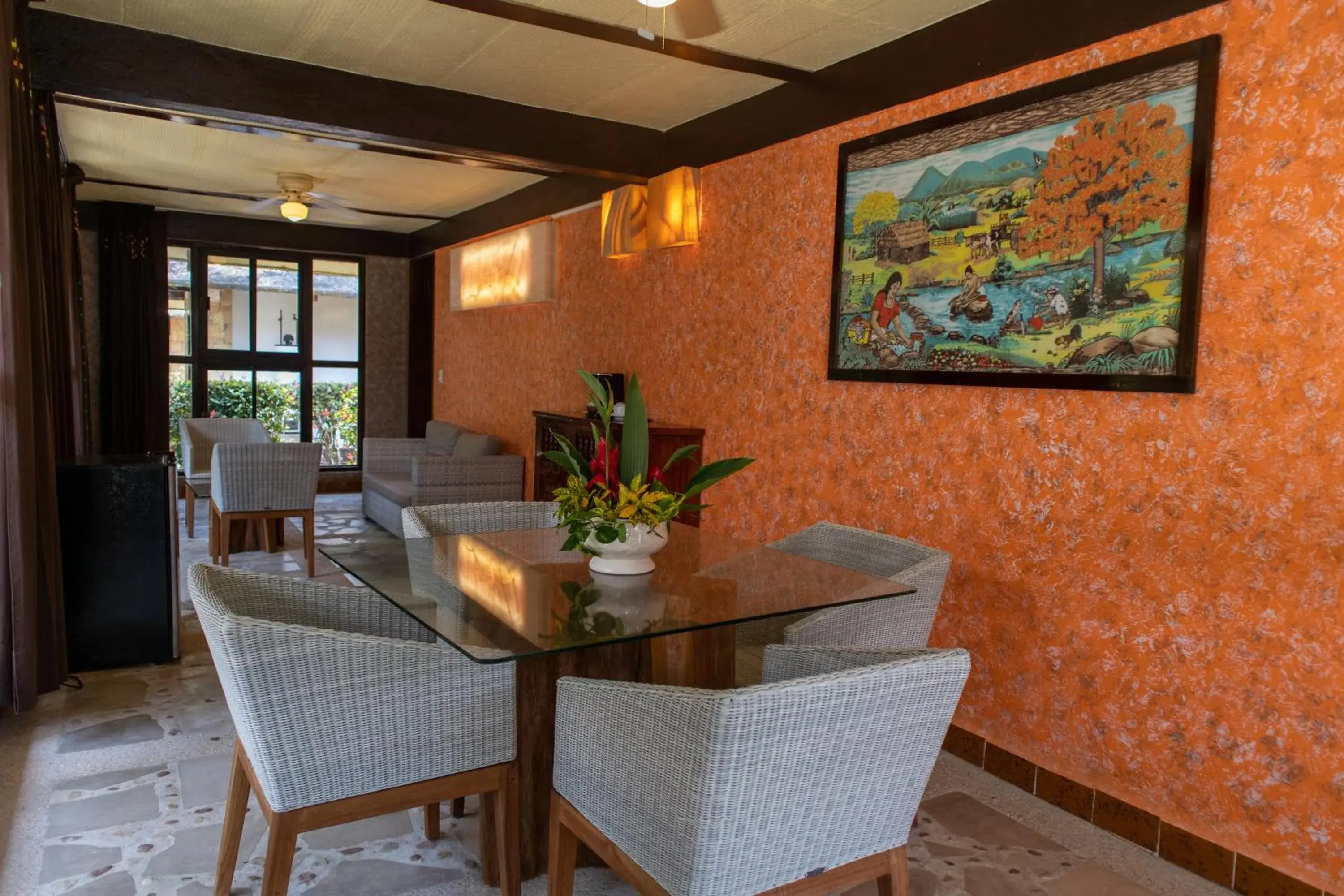 Bedroom, Restaurant/Places to Eat in Chan-Kah Resort Village