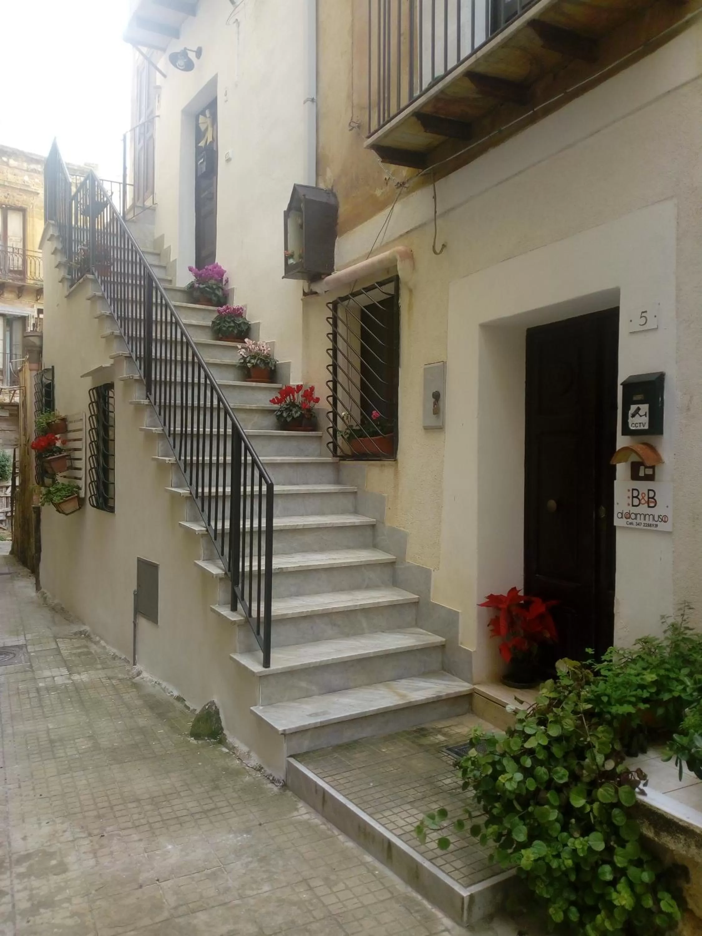 Property building in B&B Al Dammuso