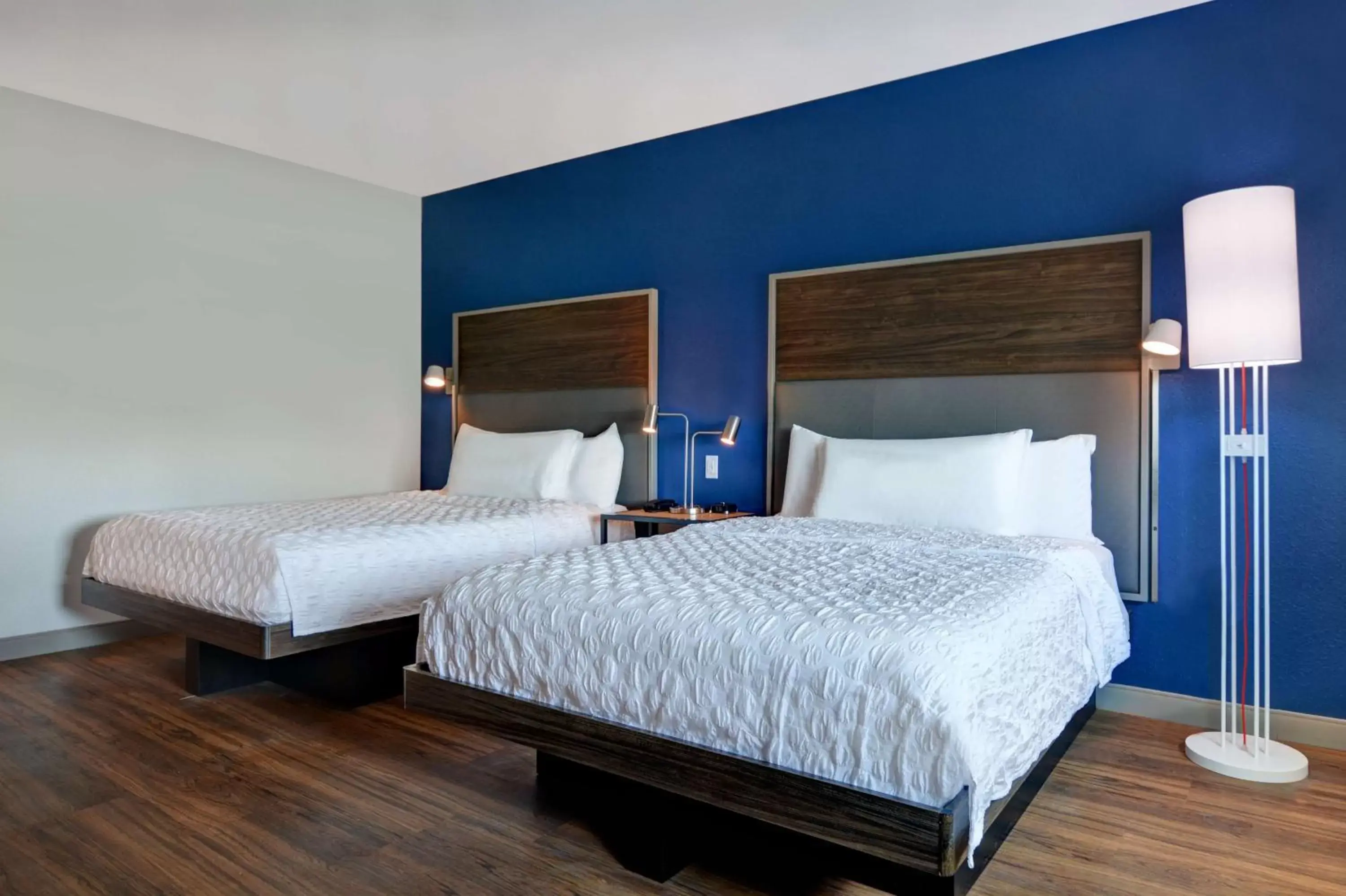 Bed in Tru By Hilton St. Petersburg Downtown Central Ave Bed in Tru By Hilton St. Petersburg Downtown Central Ave