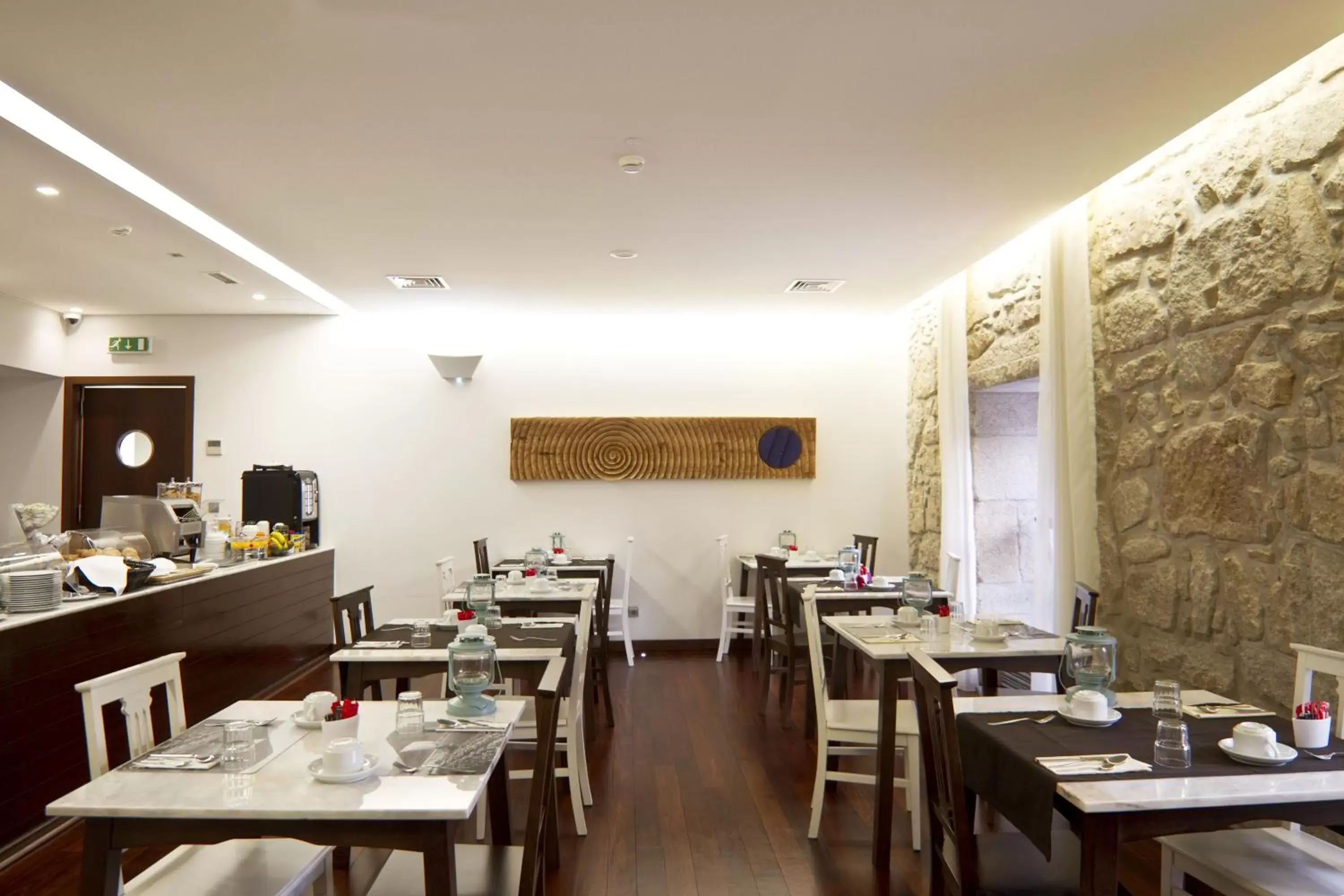 Restaurant/places to eat in Oca Ribeira do Porto Hotel Restaurant/places to eat in Oca Ribeira do Porto Hotel