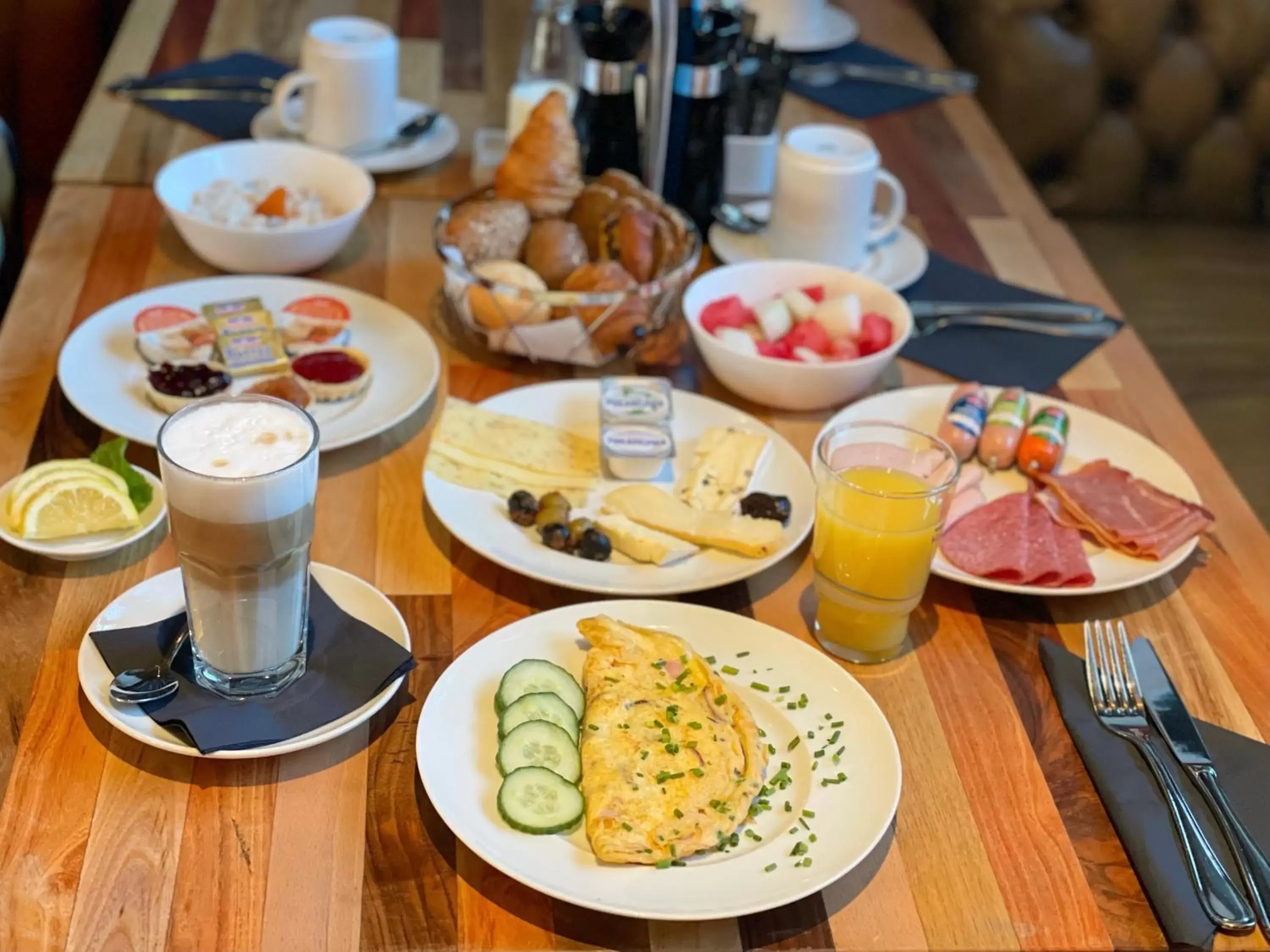 Breakfast in Crowne Plaza Berlin - Potsdamer Platz, an IHG Hotel