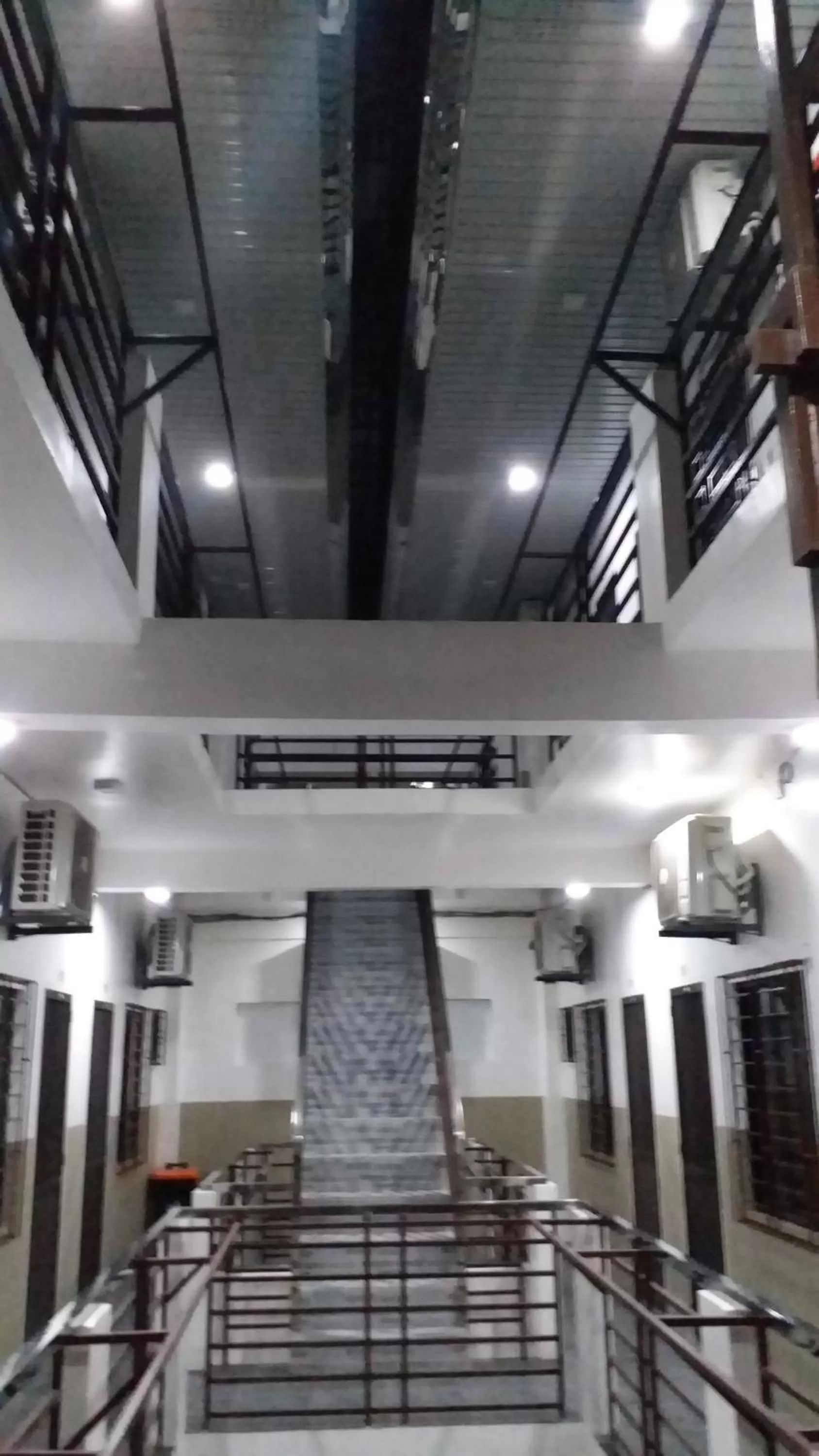 Clark-Pad Inn, Angeles City