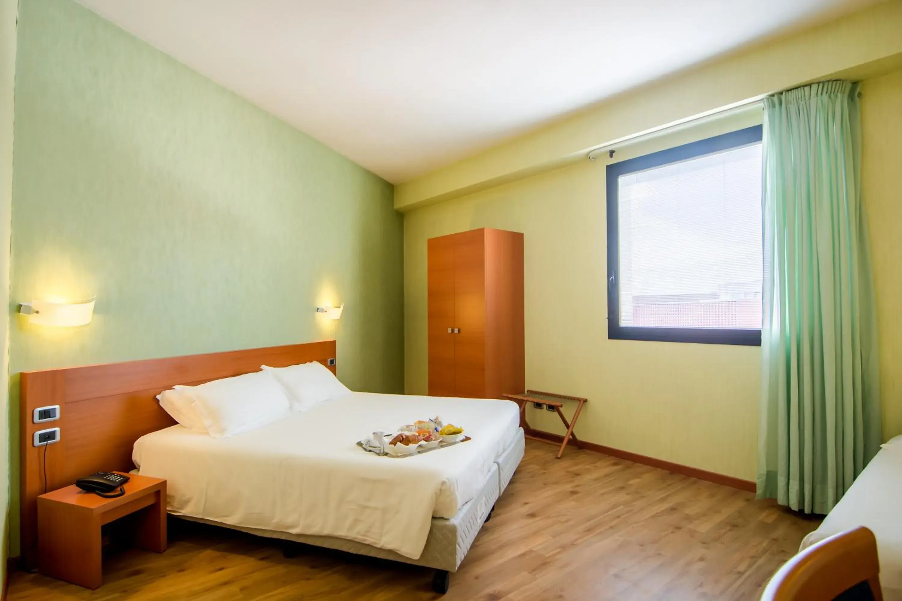 Bedroom, Room Photo in Hotel Concorde