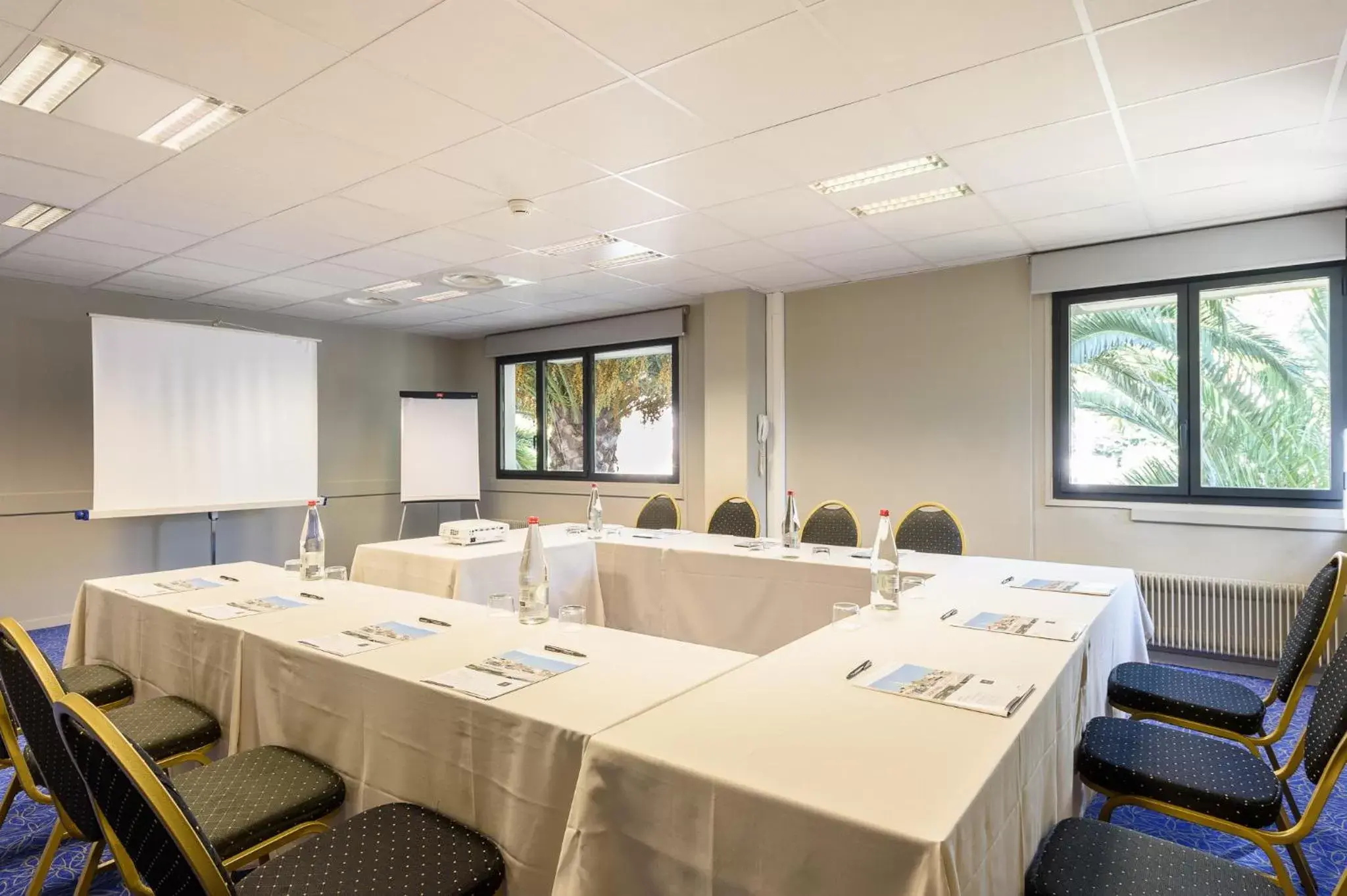 Meeting/conference room in Hôtel Le Bayonne