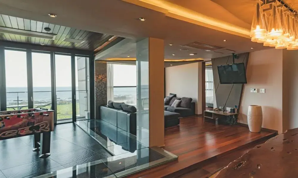 Premium Corner Suite in Jeju Hotel Scarboro