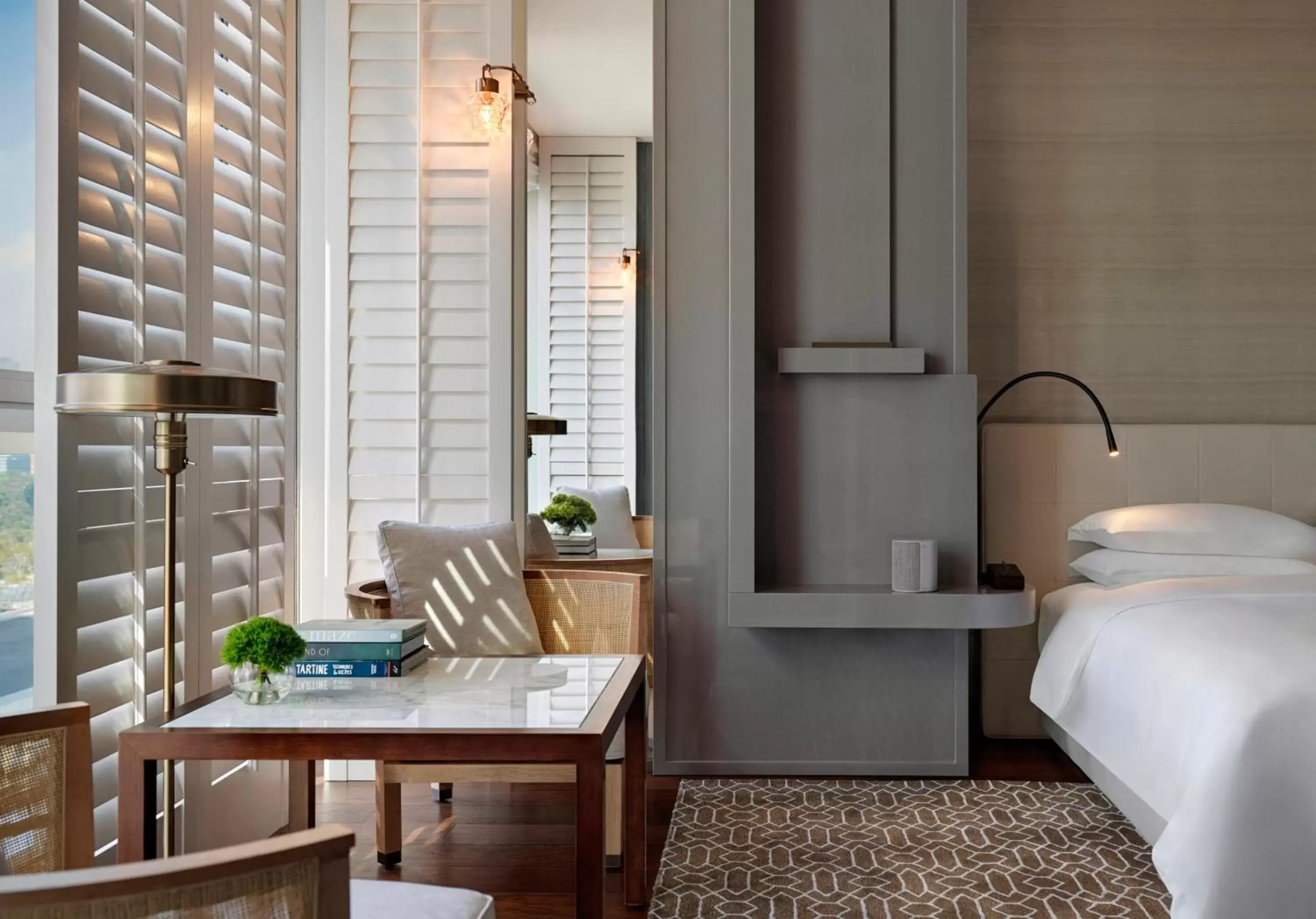 Bedroom, Seating Area in Andaz Shenzhen Bay