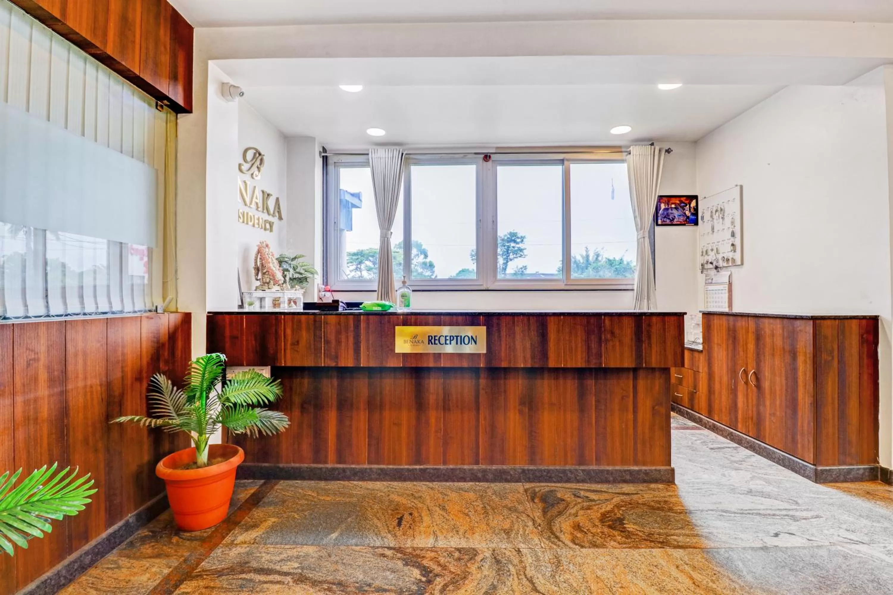 Lobby or reception in Treebo Benaka Residency