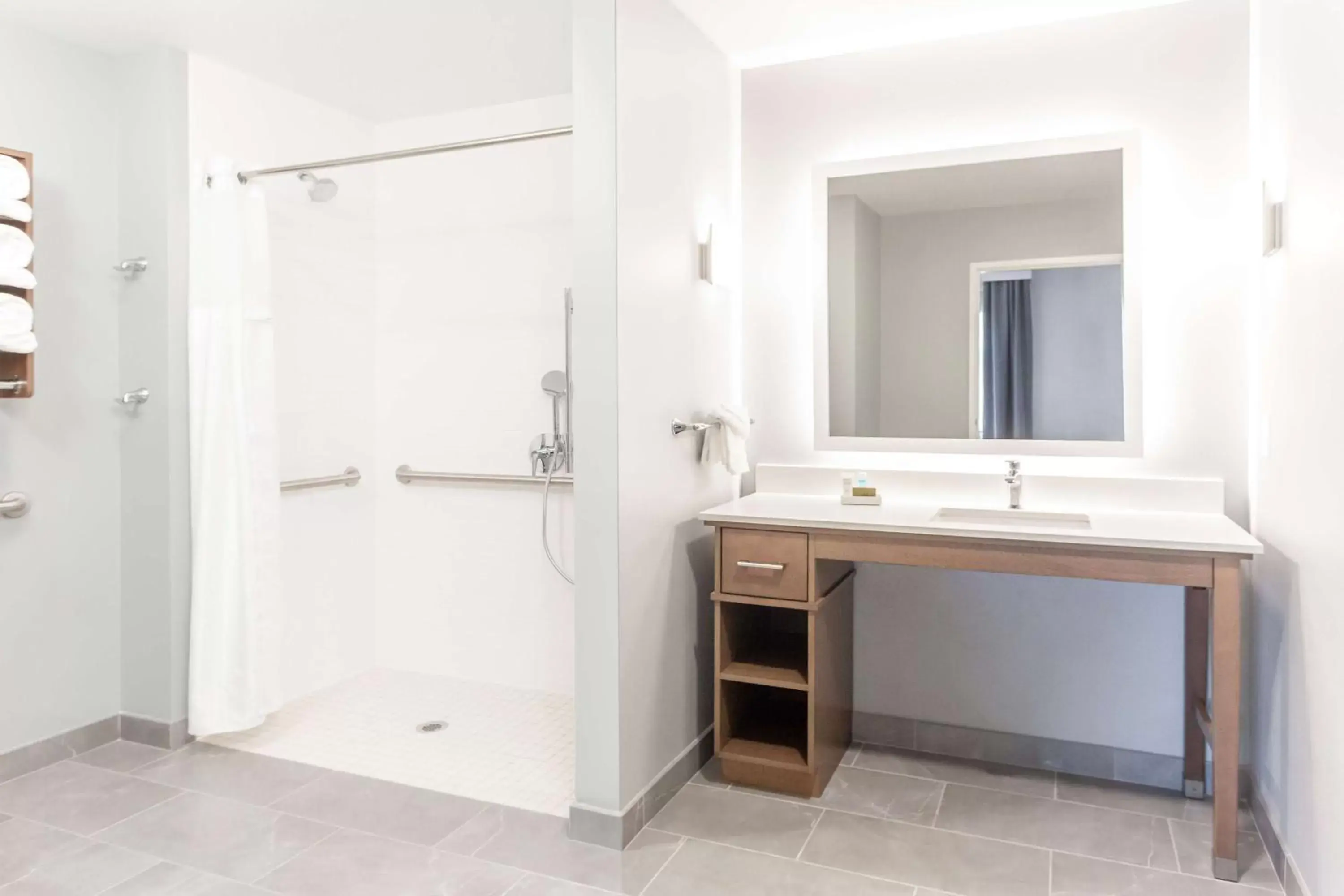 Bathroom in Homewood Suites By Hilton Broomfield Boulder