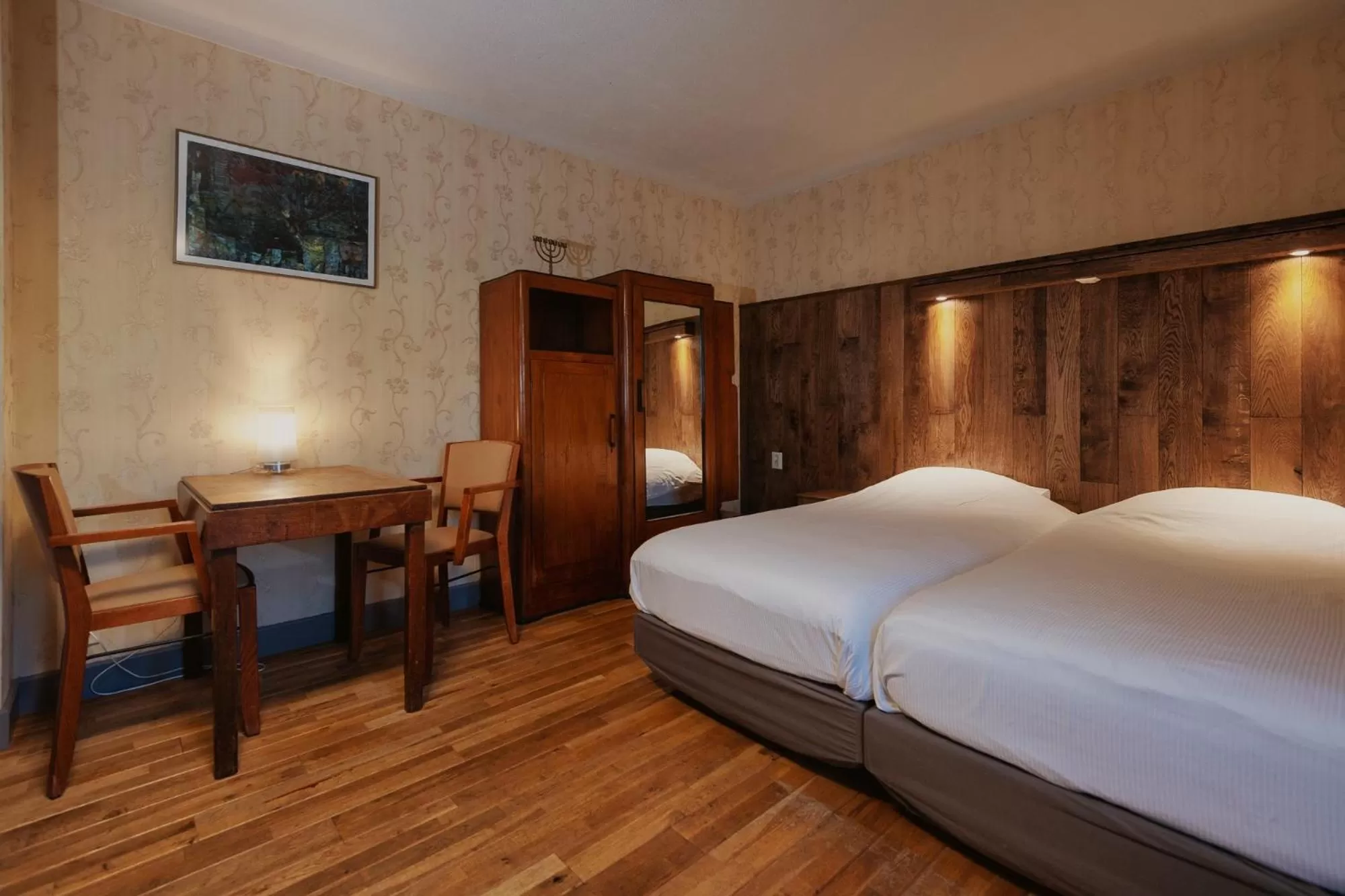 Bedroom, Bed in Buitengoed De Uylenburg