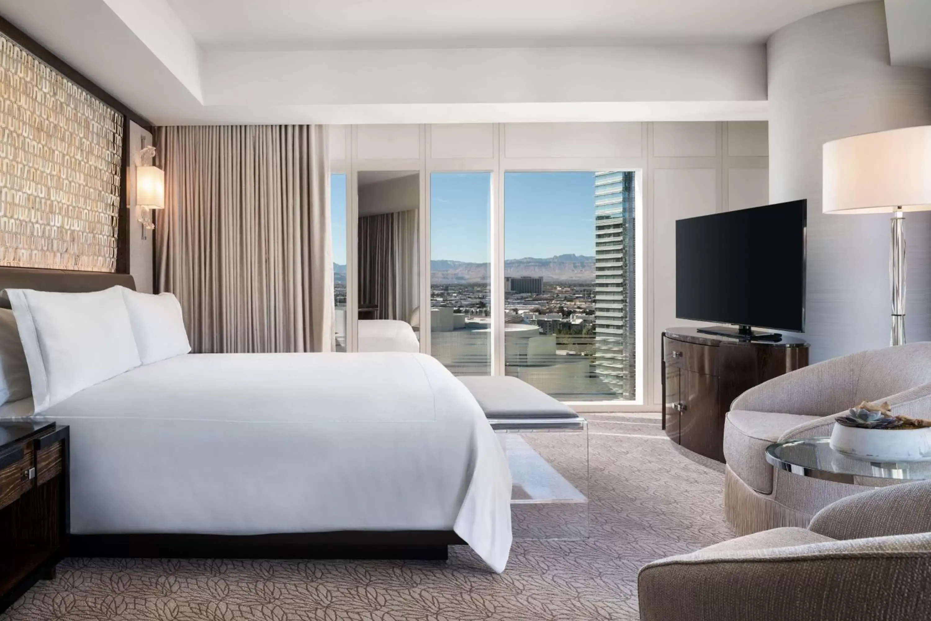 Bedroom in Waldorf Astoria Las Vegas
