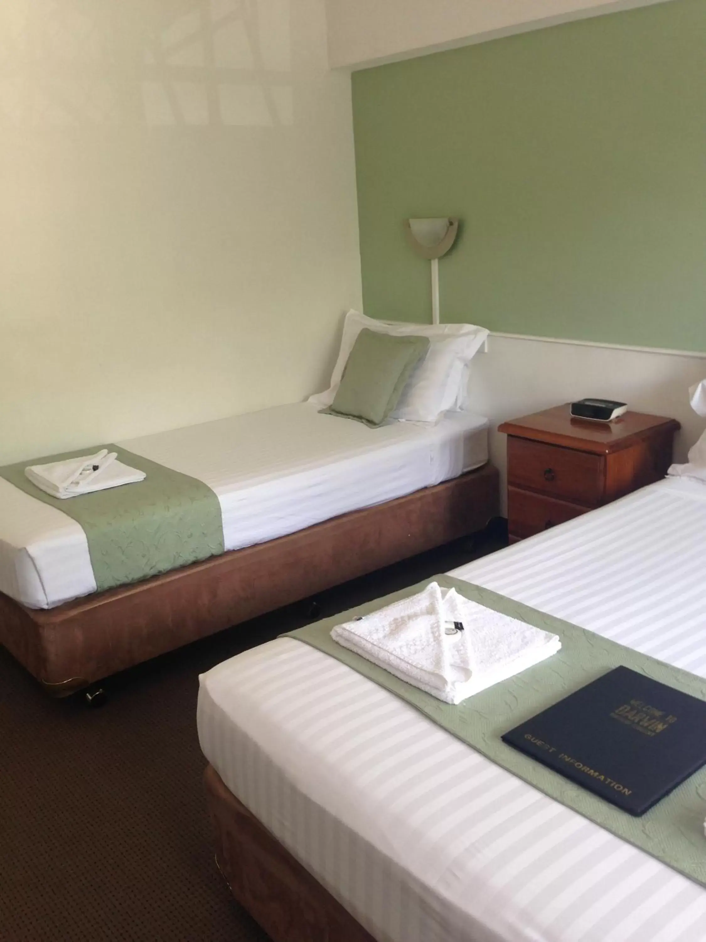 Triple Room in Paravista Motel