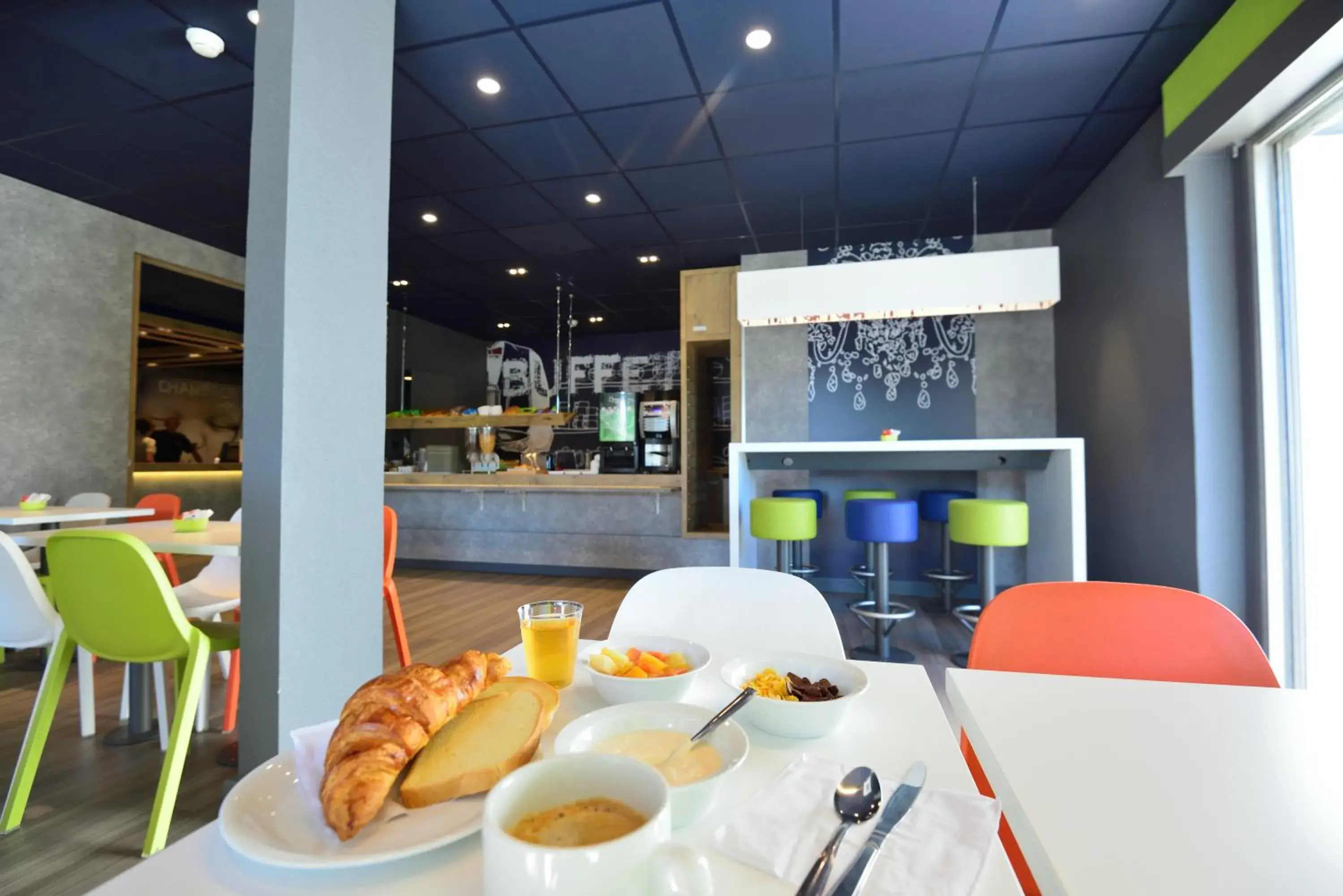 Food close-up, Restaurant/Places to Eat in ibis budget Pau Lescar