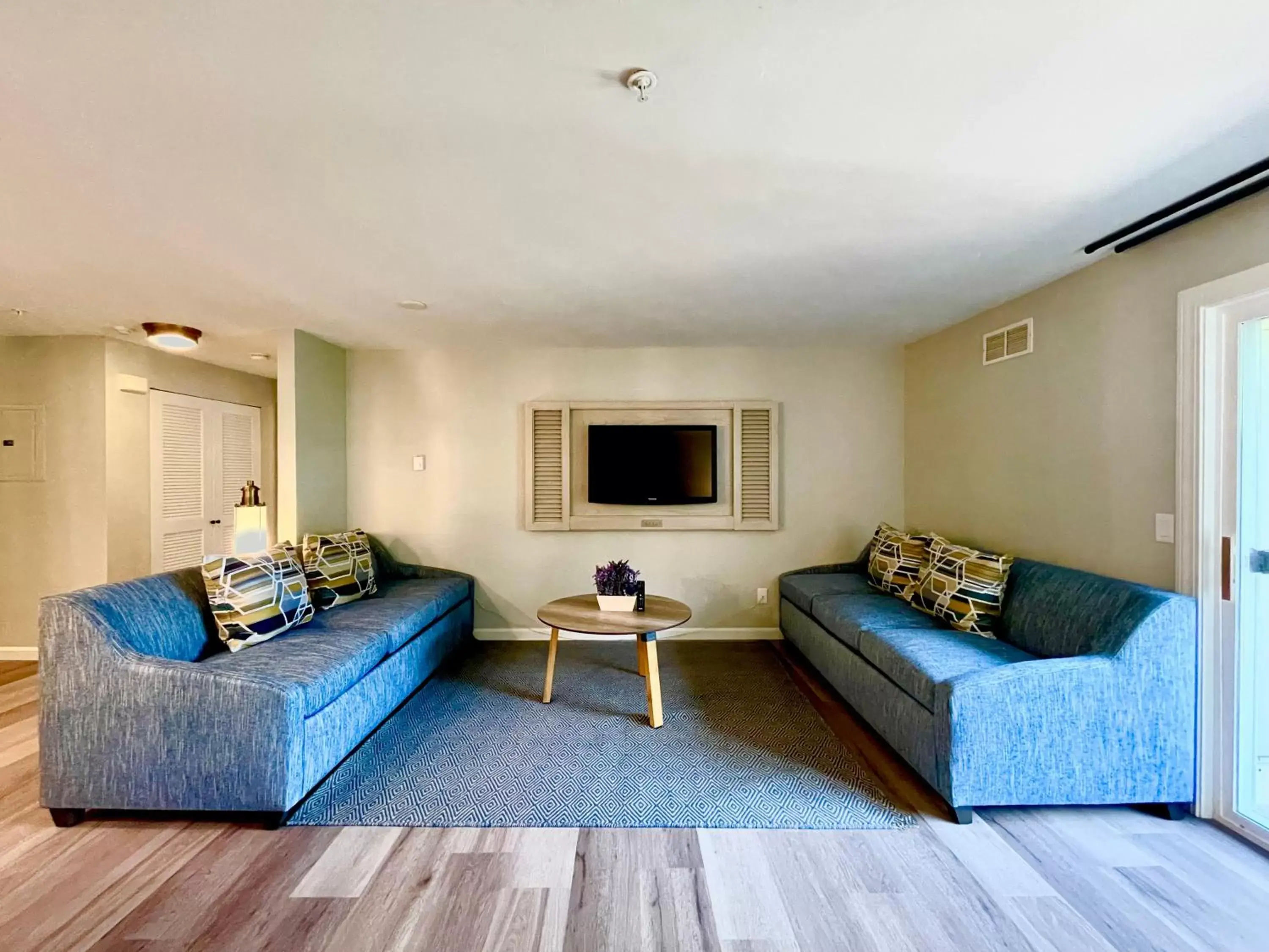 Living room, Seating Area in The Villages at Ocean Edge Resort & Golf Club