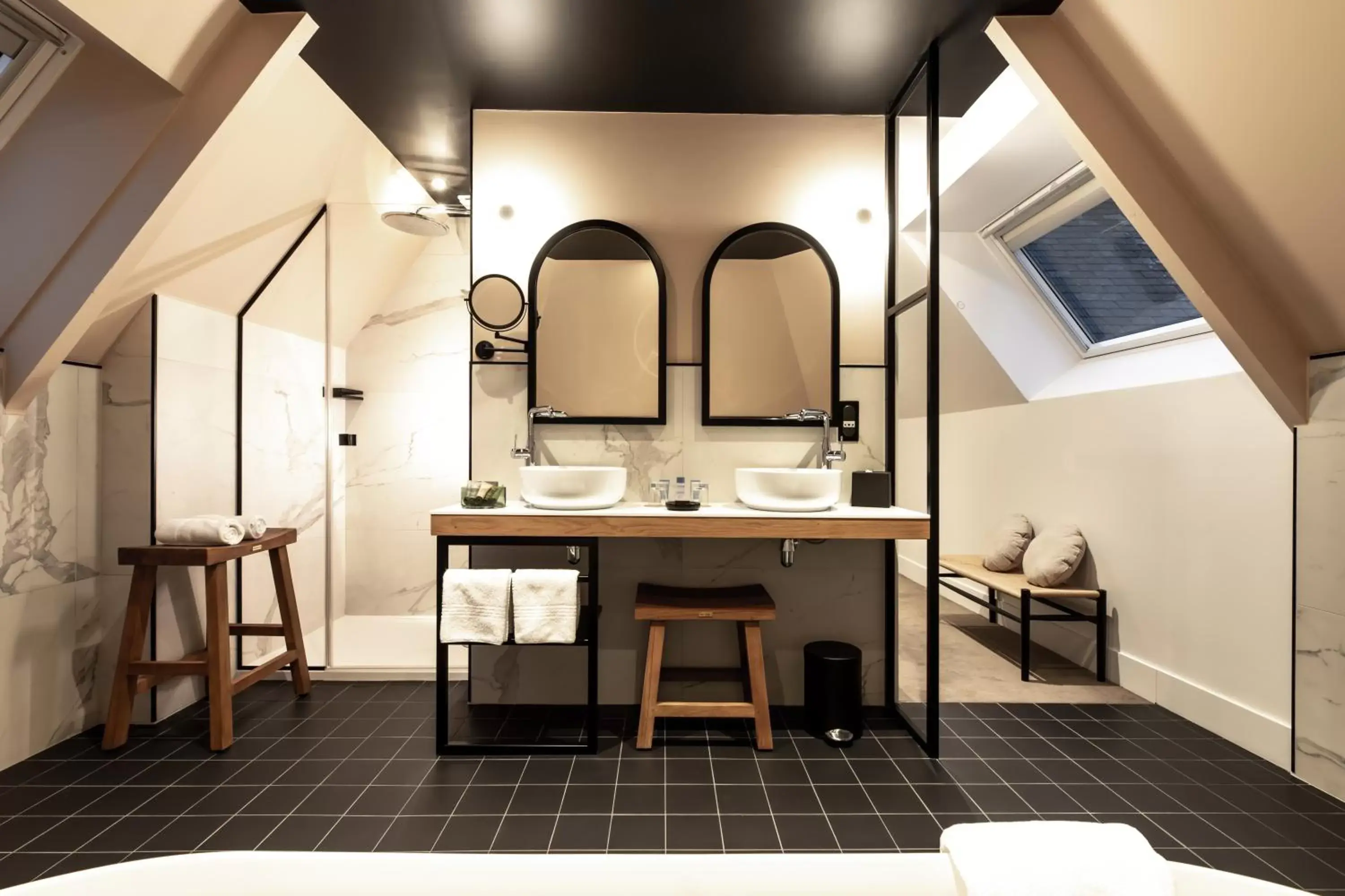 Bathroom in Le Celtique & Spa