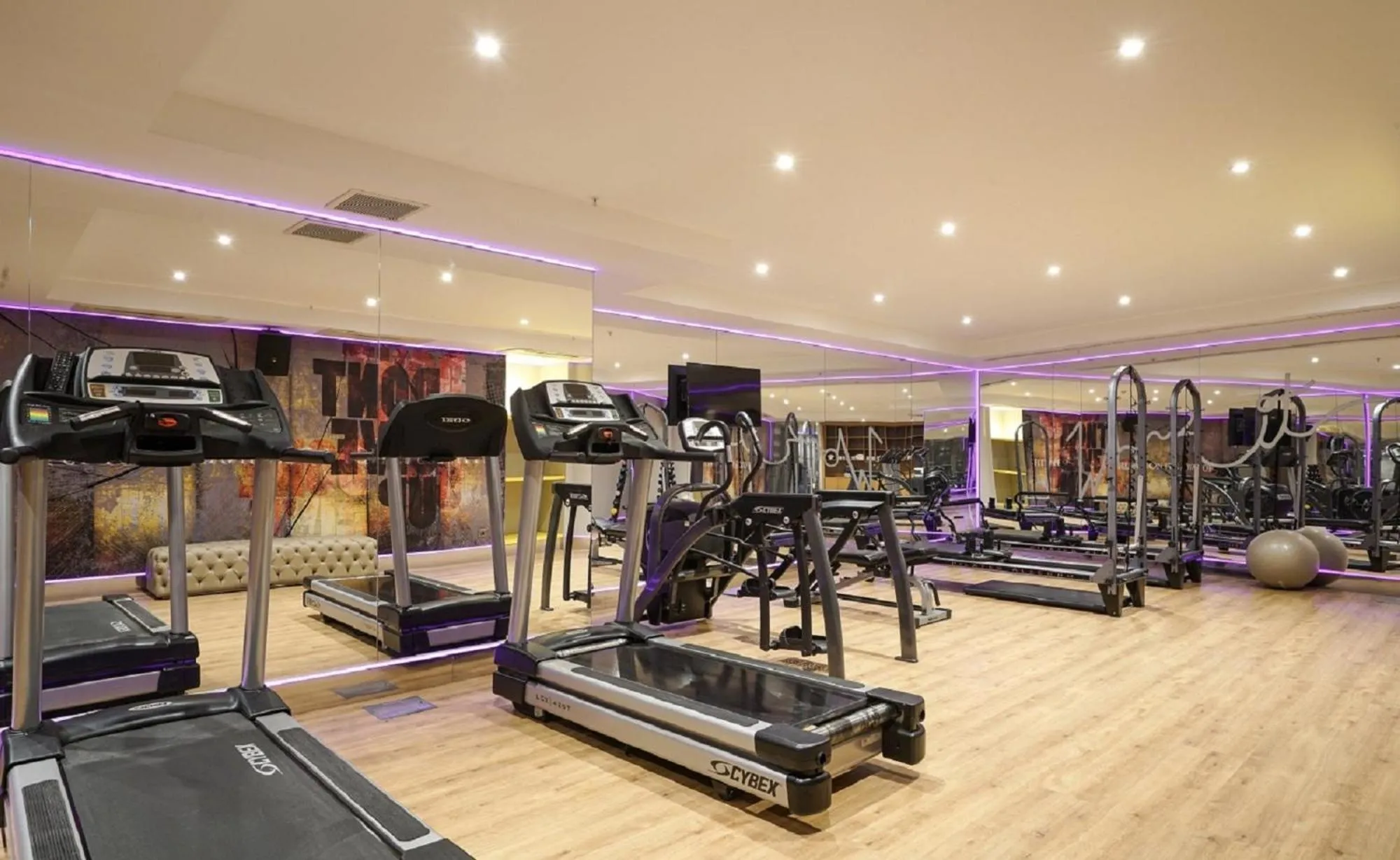 Fitness centre/facilities in Occidental Ankara