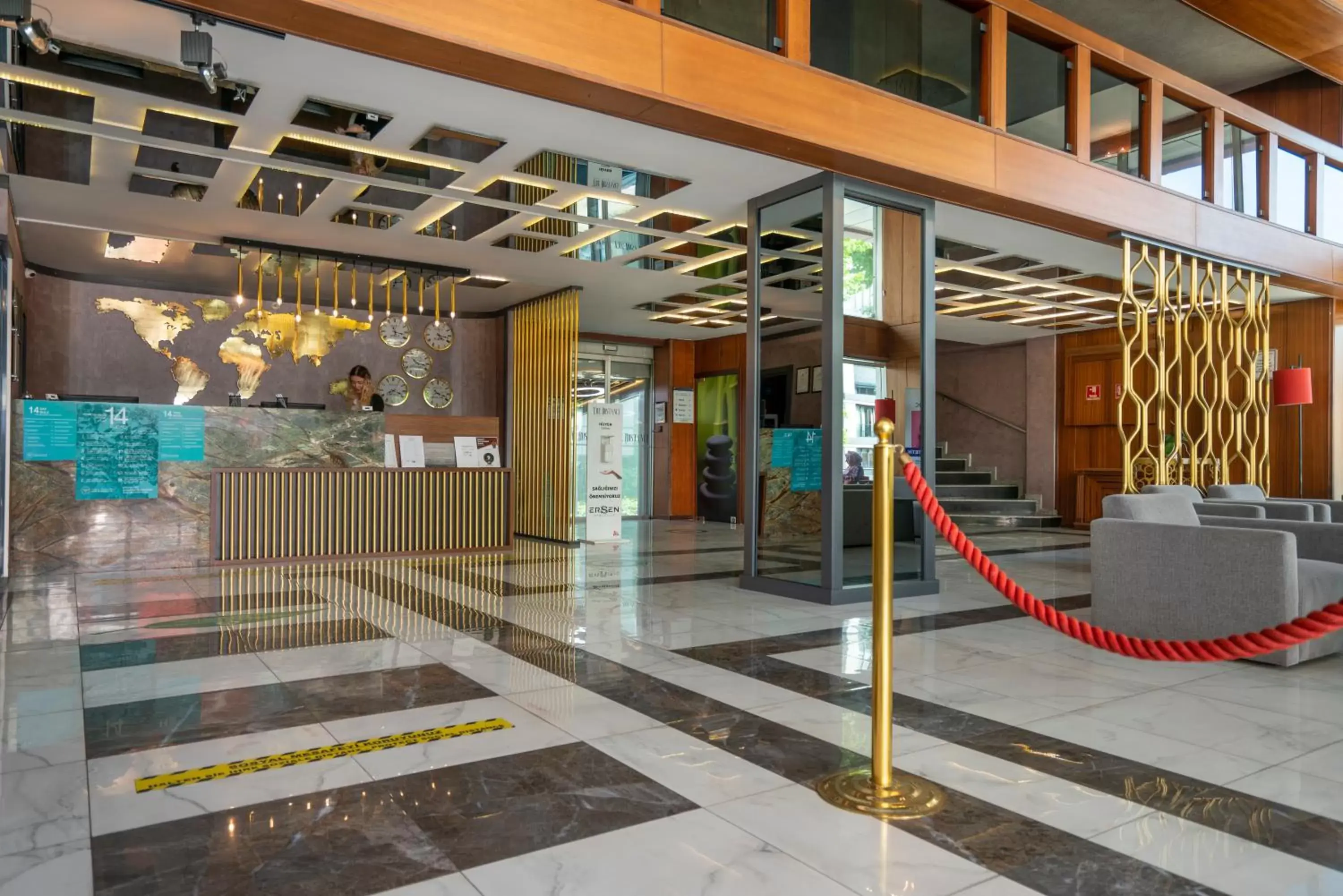 Lobby or reception in The Bostancı Otel