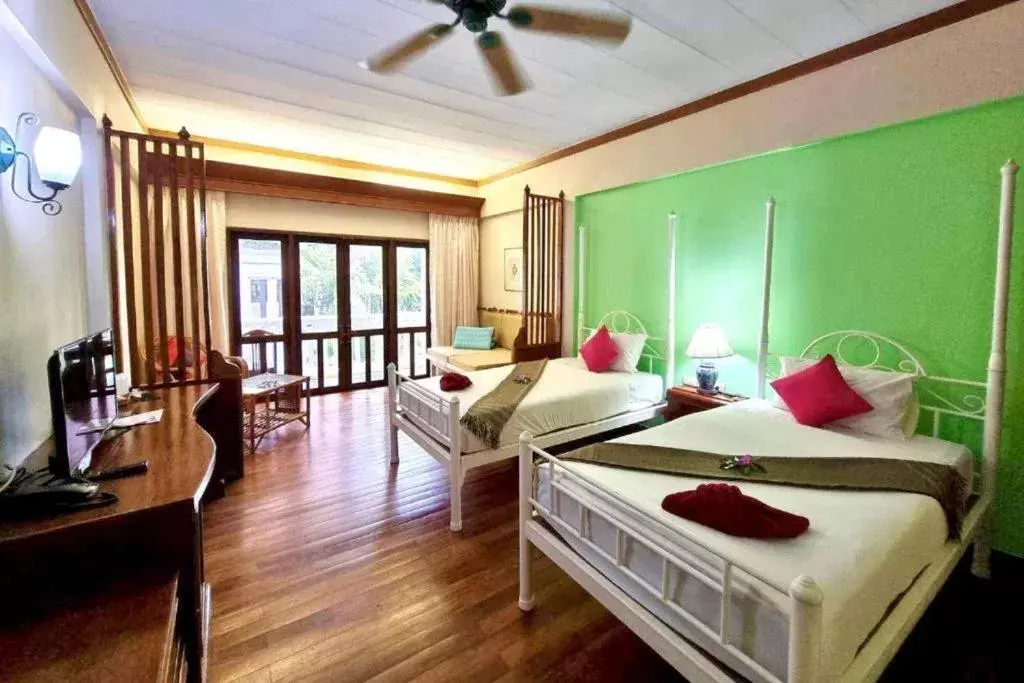 Bed in MW Krabi Beach Resort - SHA Extra Plus